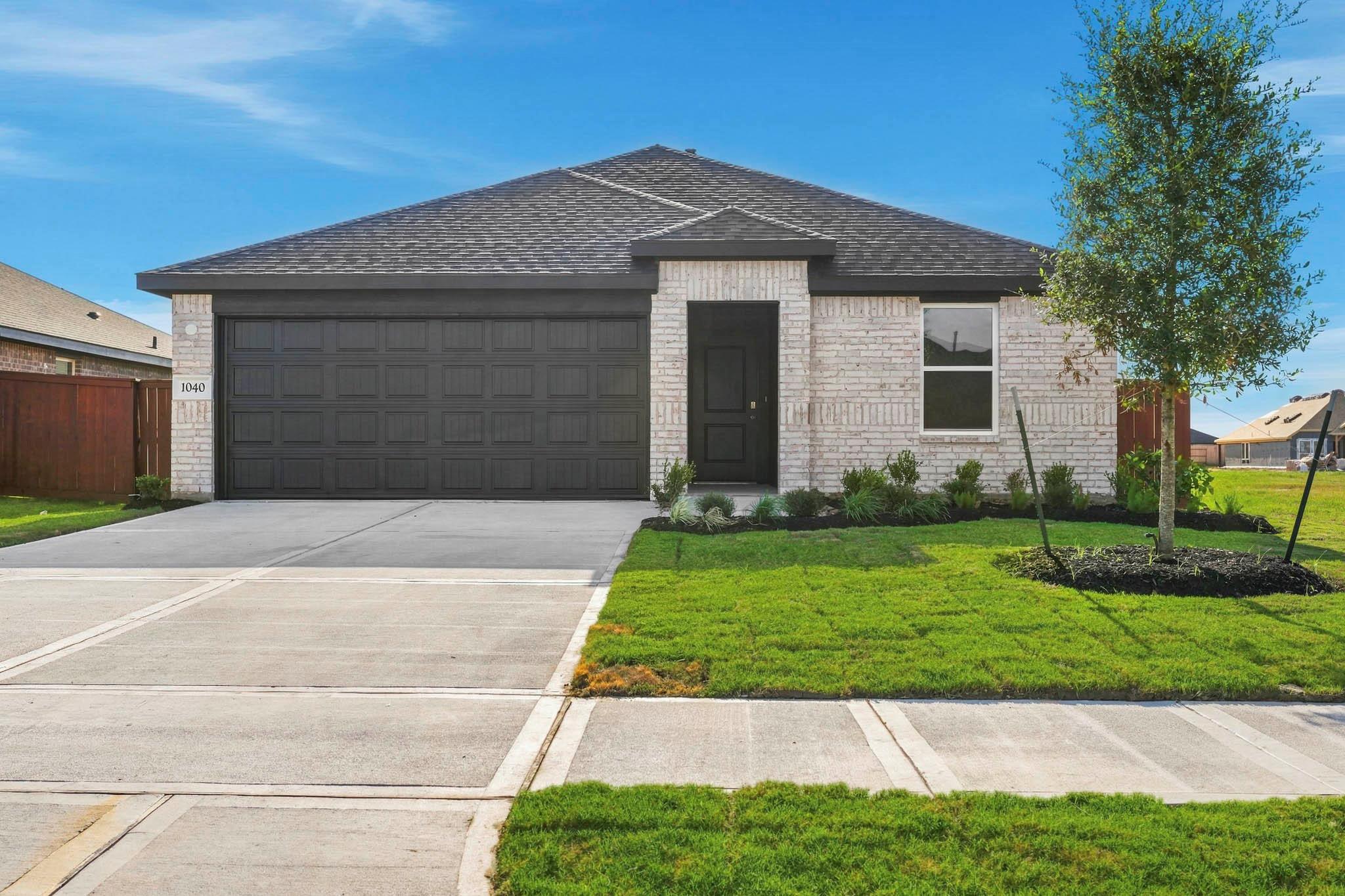 1040 Selene Sky Drive — photo
