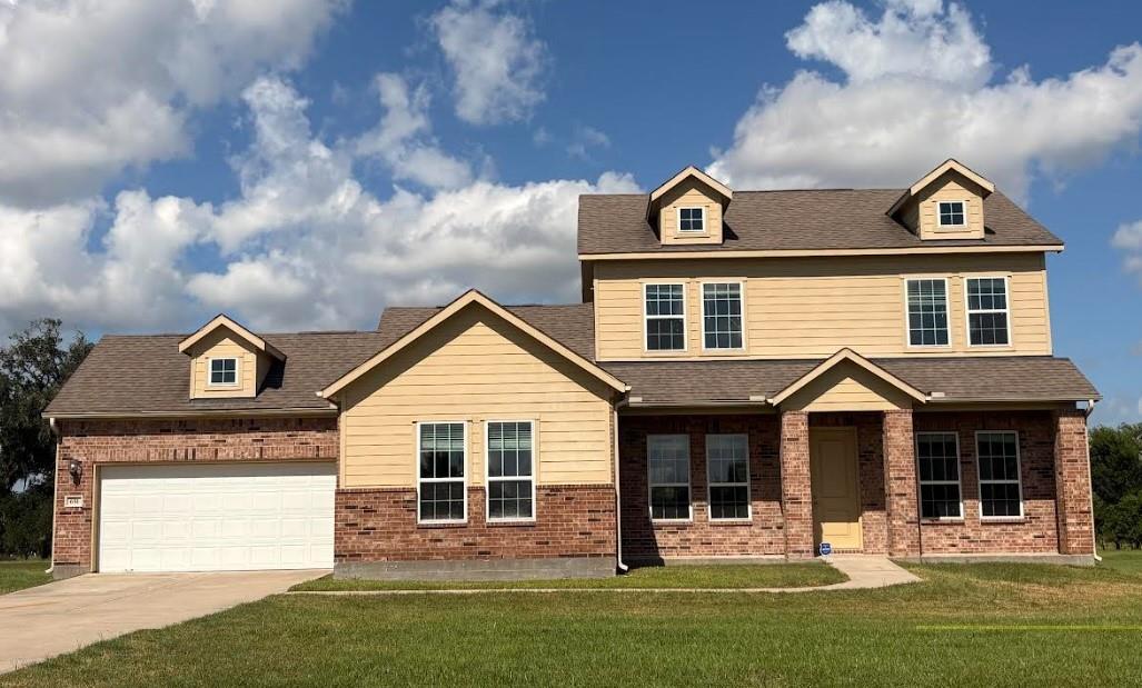 651 Lakeland Circle — photo