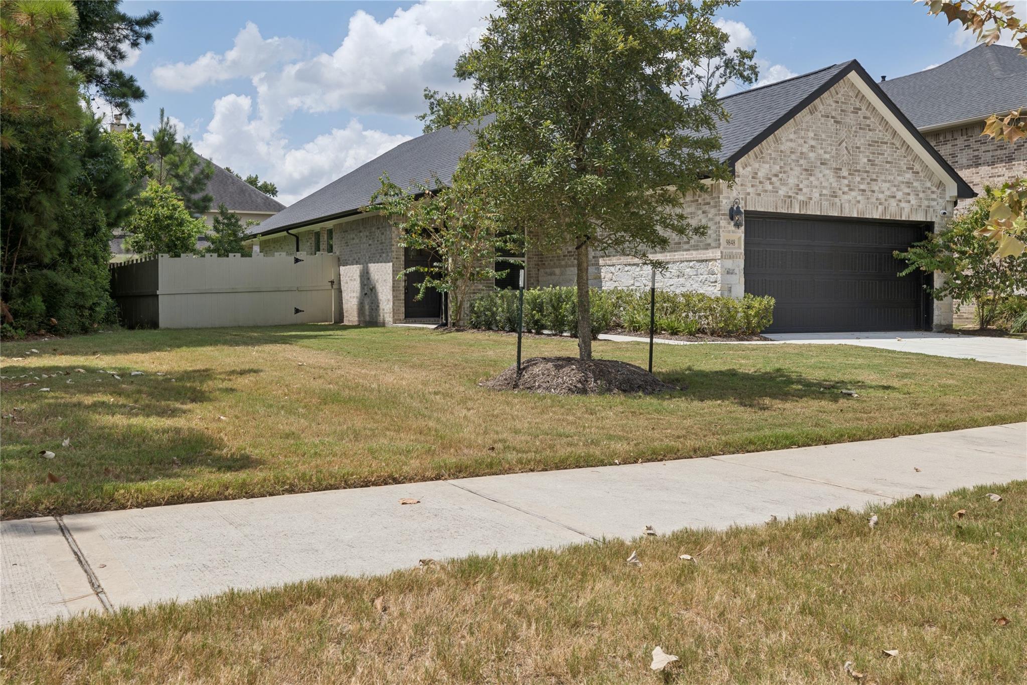 9848 Sweet Flag Ct — photo