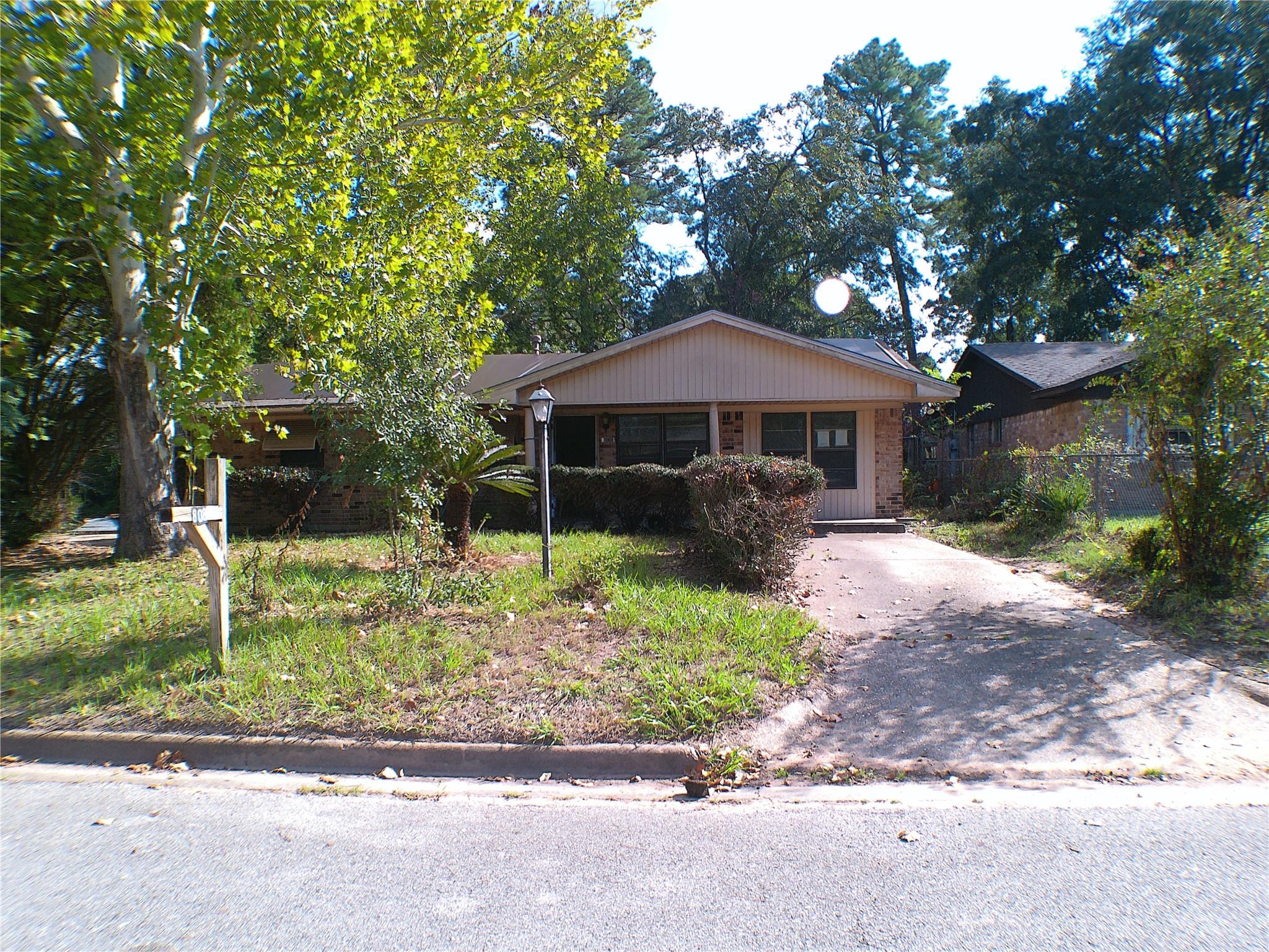 808 Dr Martin Luther King Jr Place N — photo