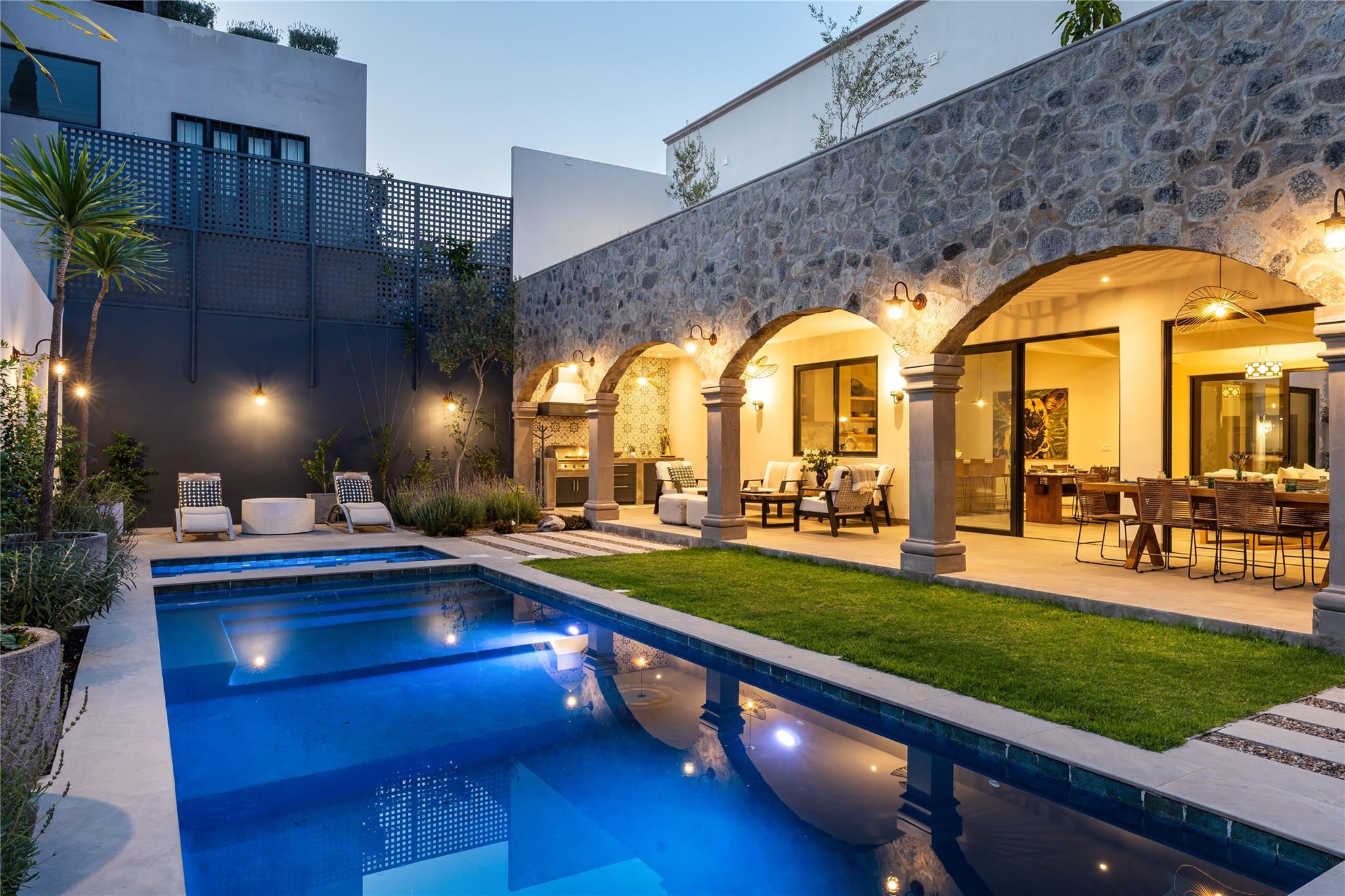 3 Soledad — photo
