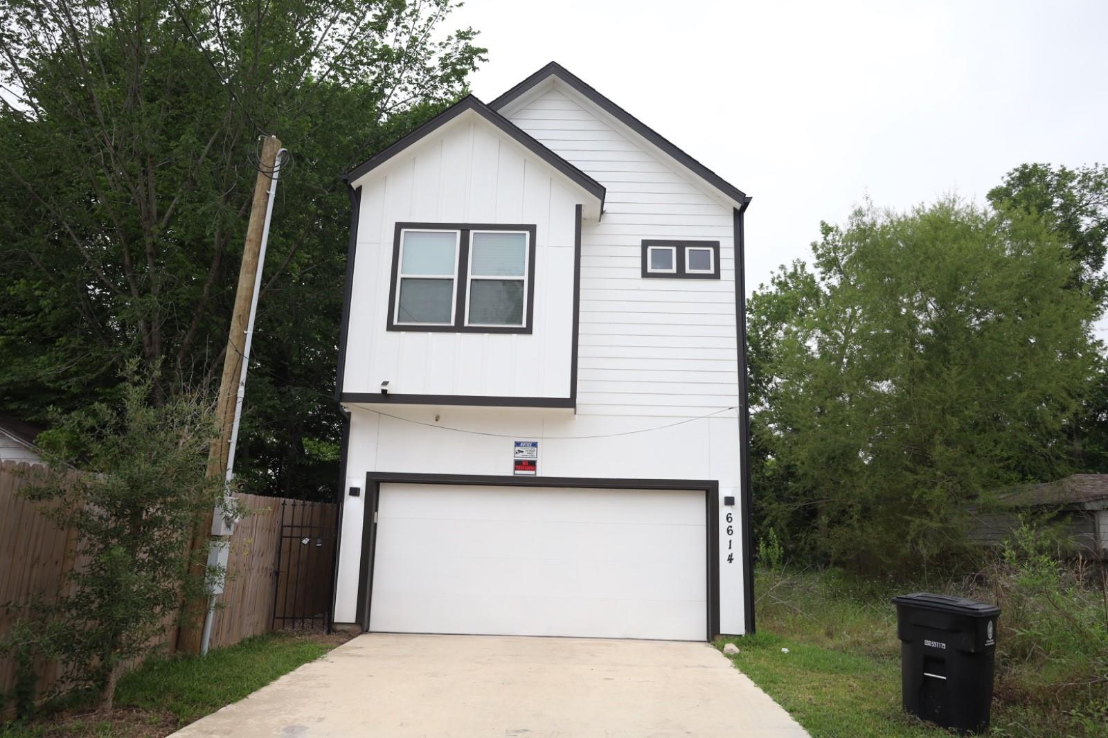 6614 Foster Street — photo