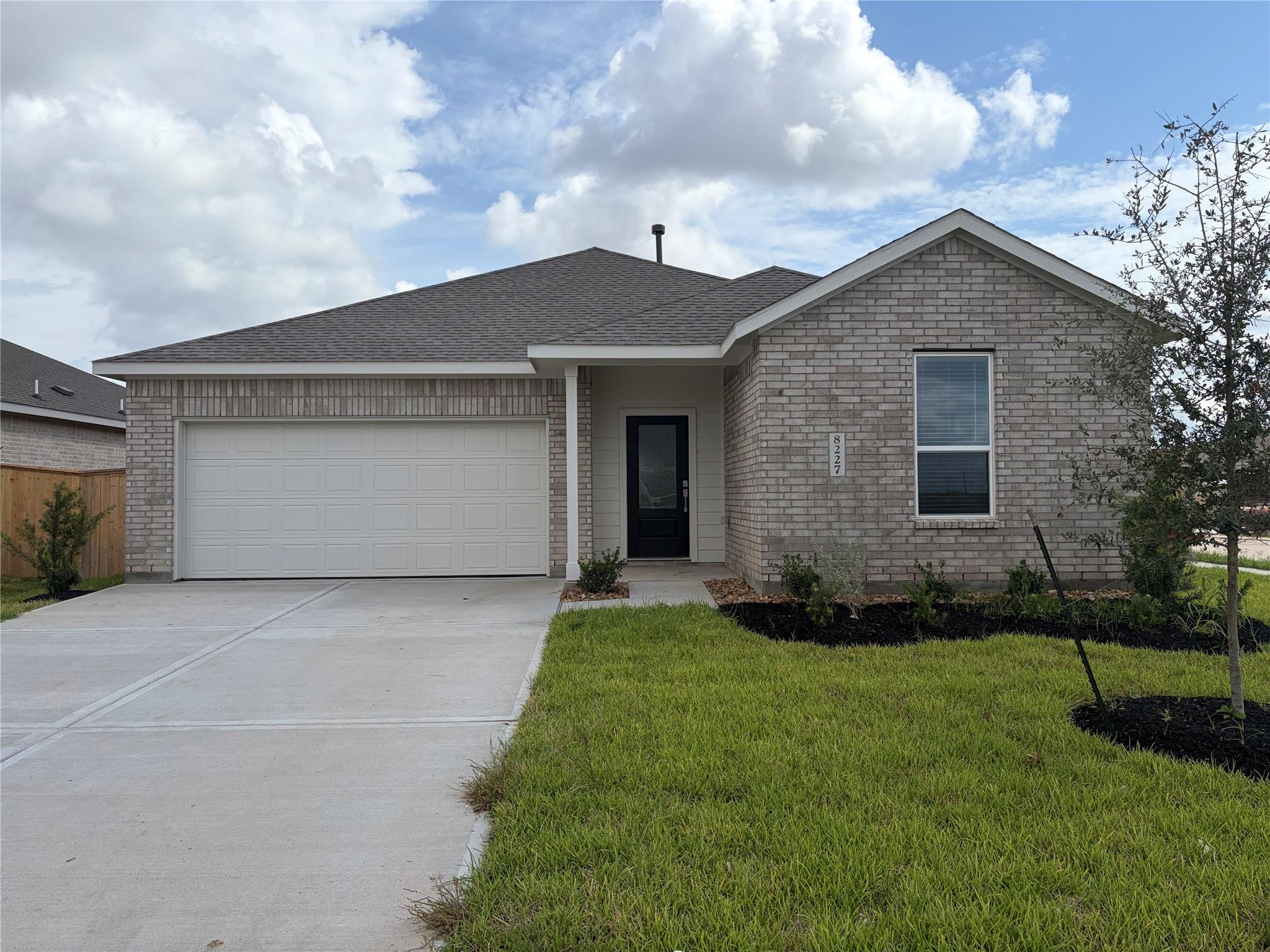 8227 Rustic Pine Trail — photo
