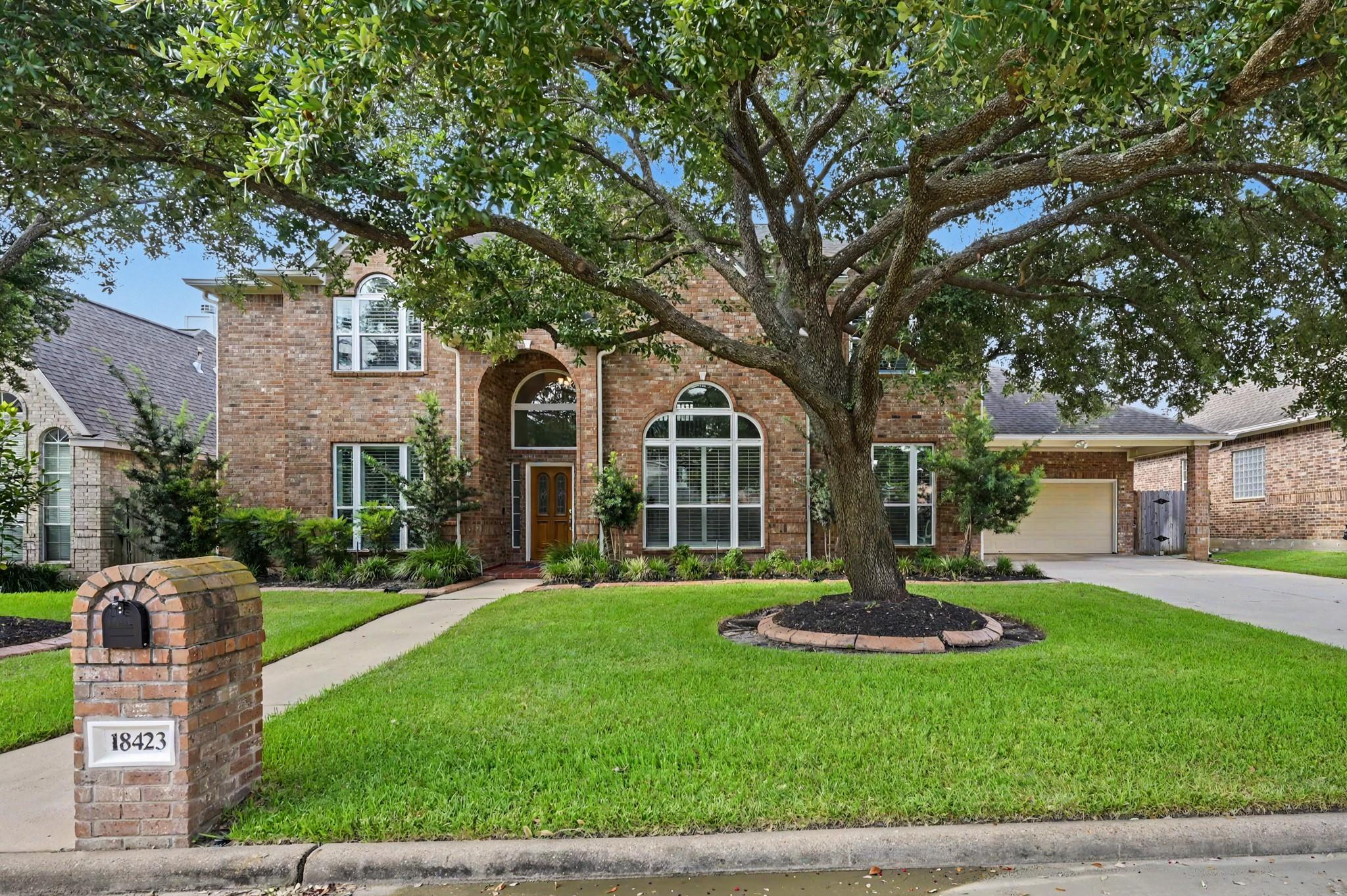 18423 Bivens Bend — photo