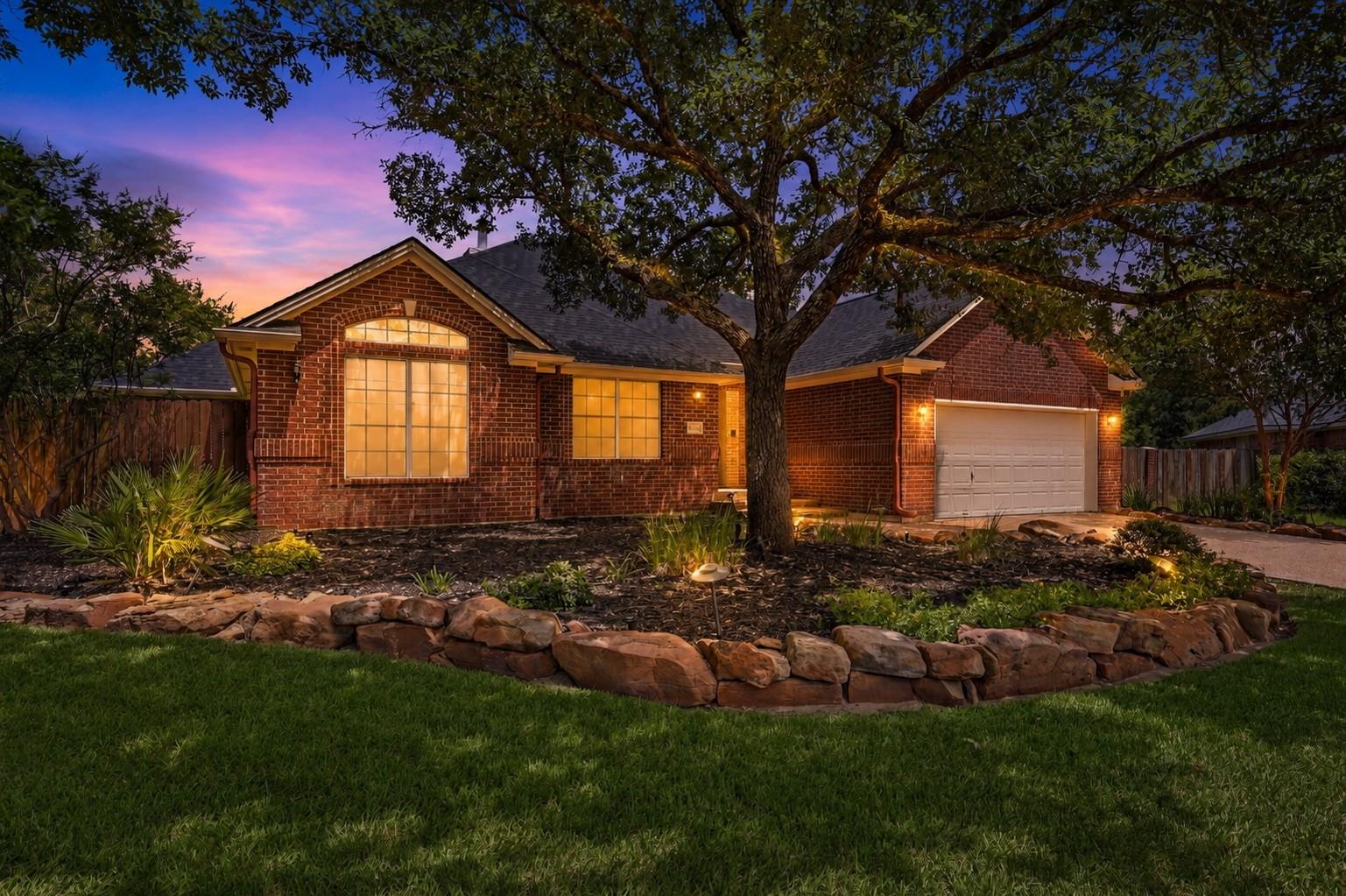 6204 London Circle — photo