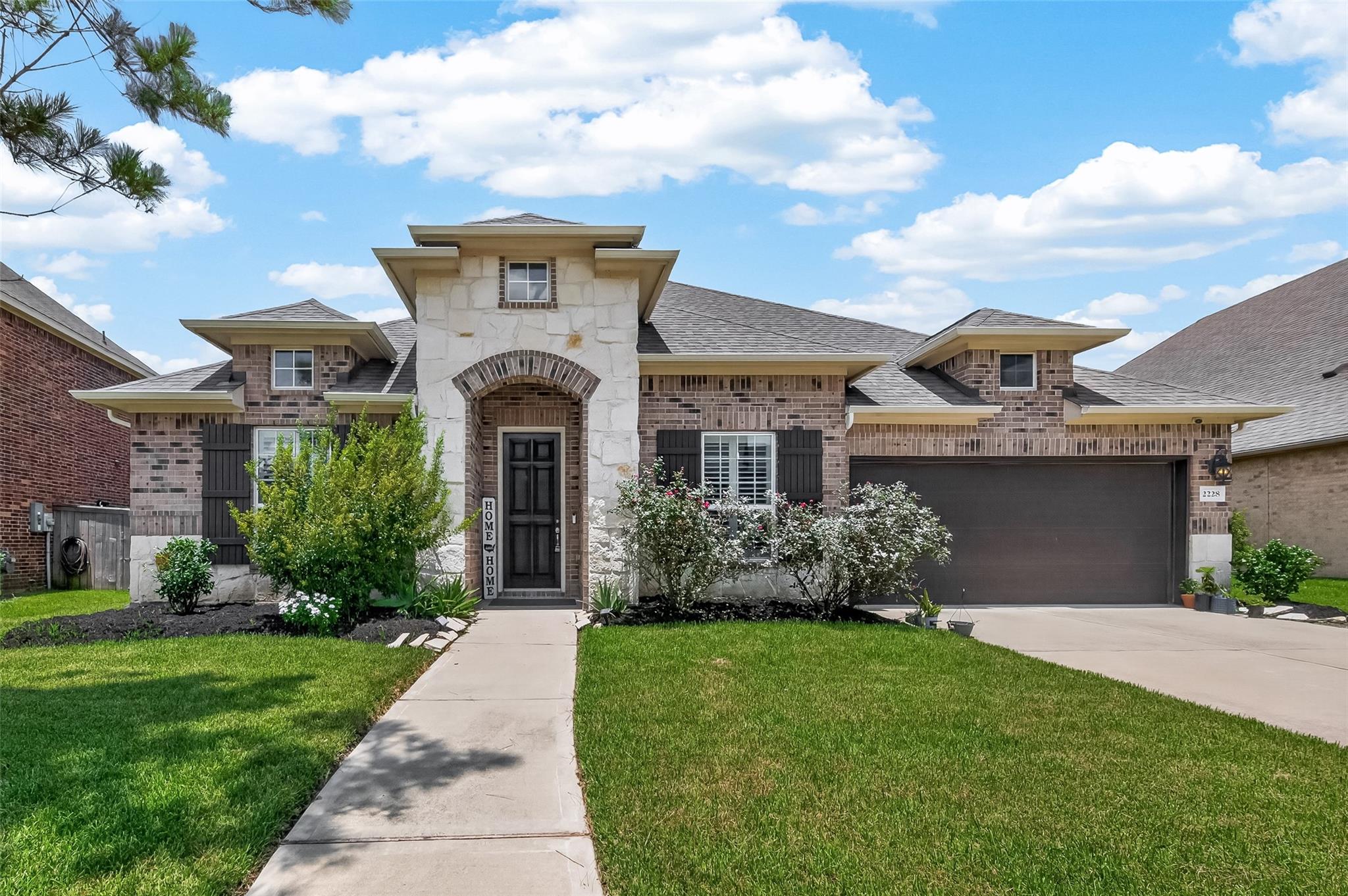 2228 Briarstone Bluff Crossing — photo