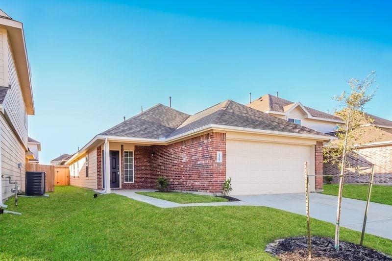 2525 Grayling Drive, Conroe, TX 77384 — photo 2