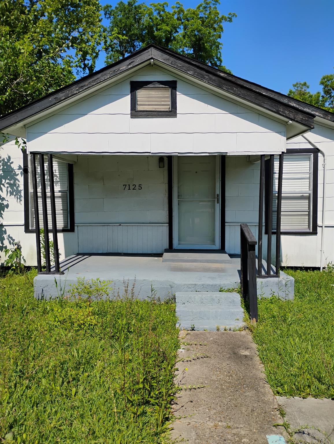 7125 Shotwell Street — photo