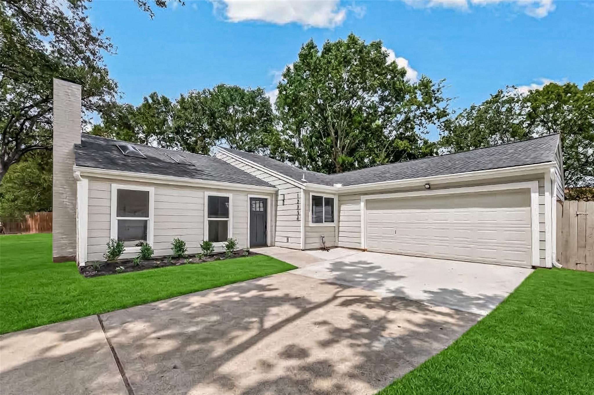 12238 Briar Forest Drive — photo