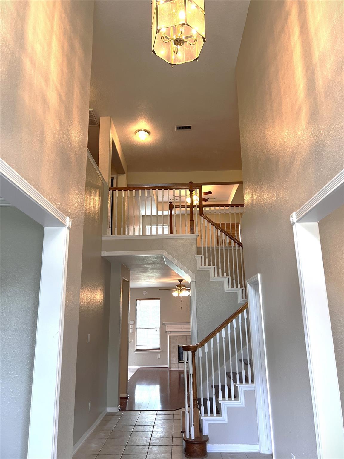 14210 Meadow Estates Lane — photo