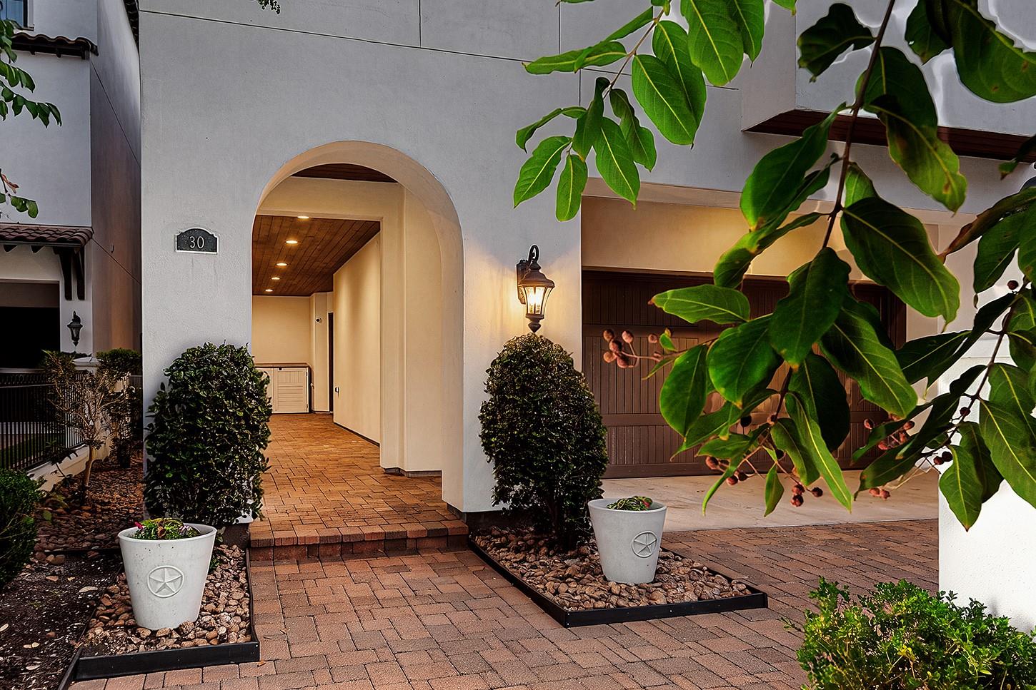 30 Secluded Trail, The Woodlands, TX 77380 — photo 3