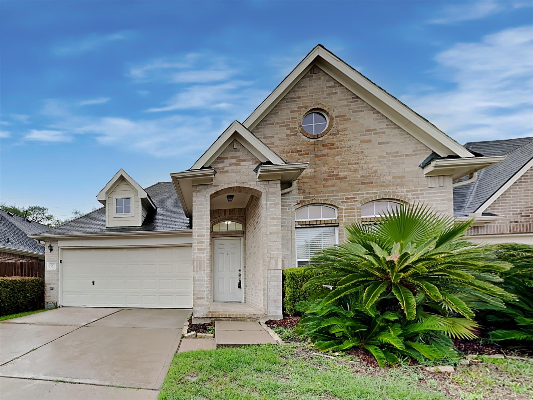 15831 Collinsville Drive — photo