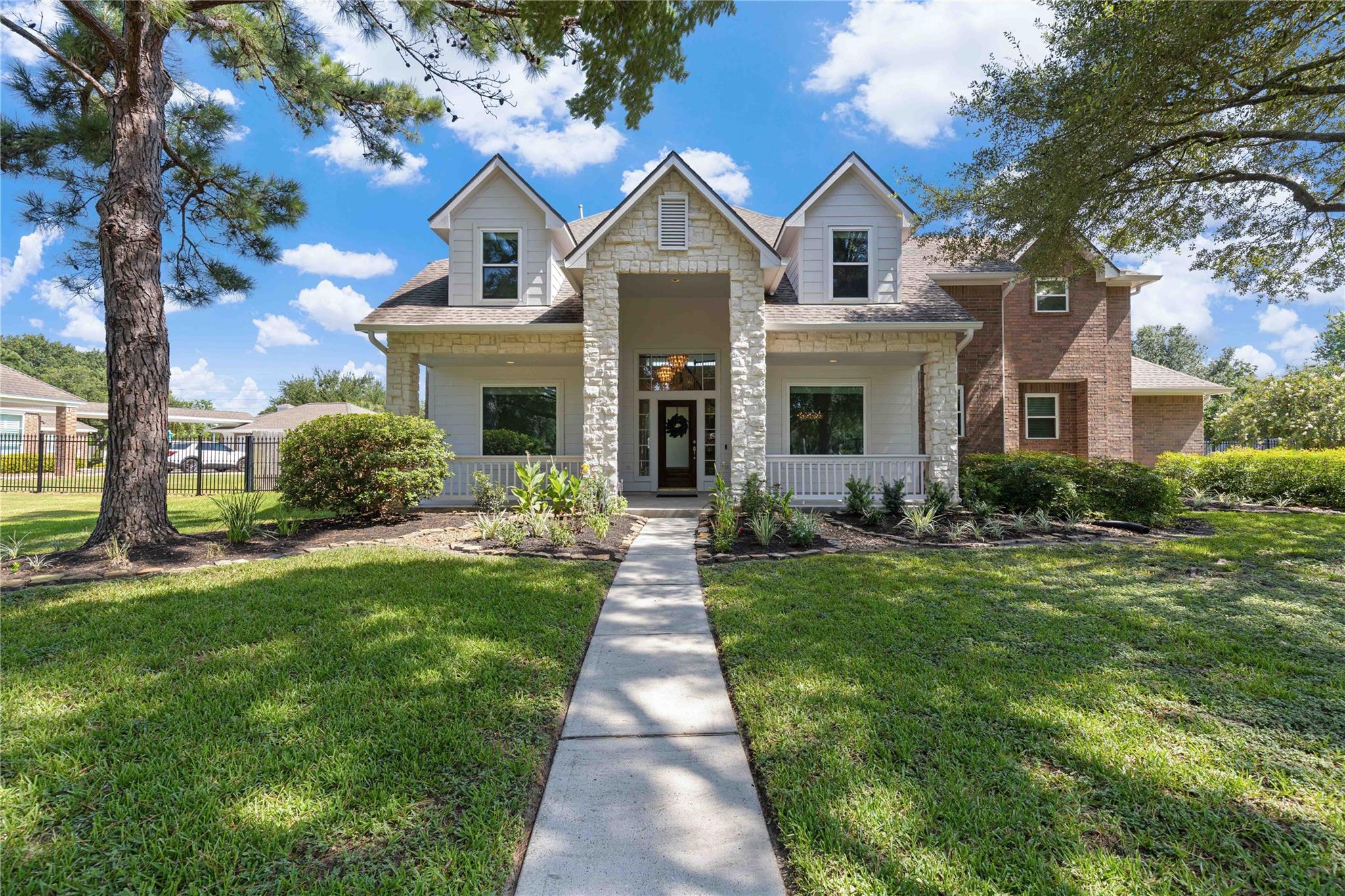 17802 White Oak Hill — photo