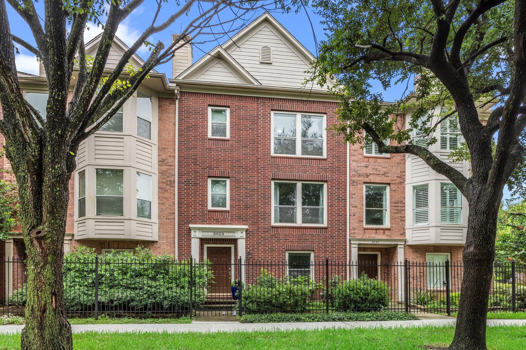 3023 Austin Street — photo