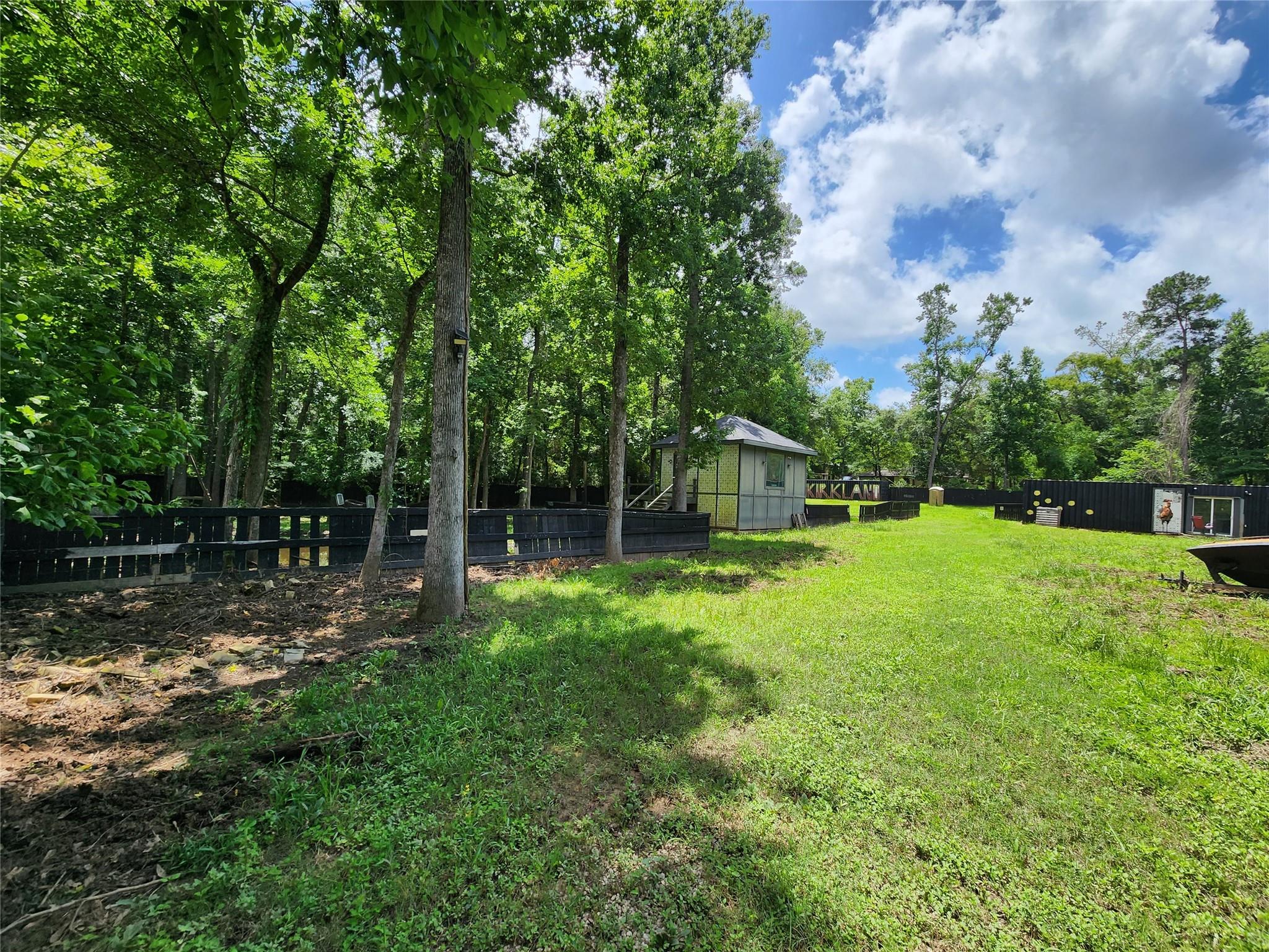 12123 Overhill Road — photo