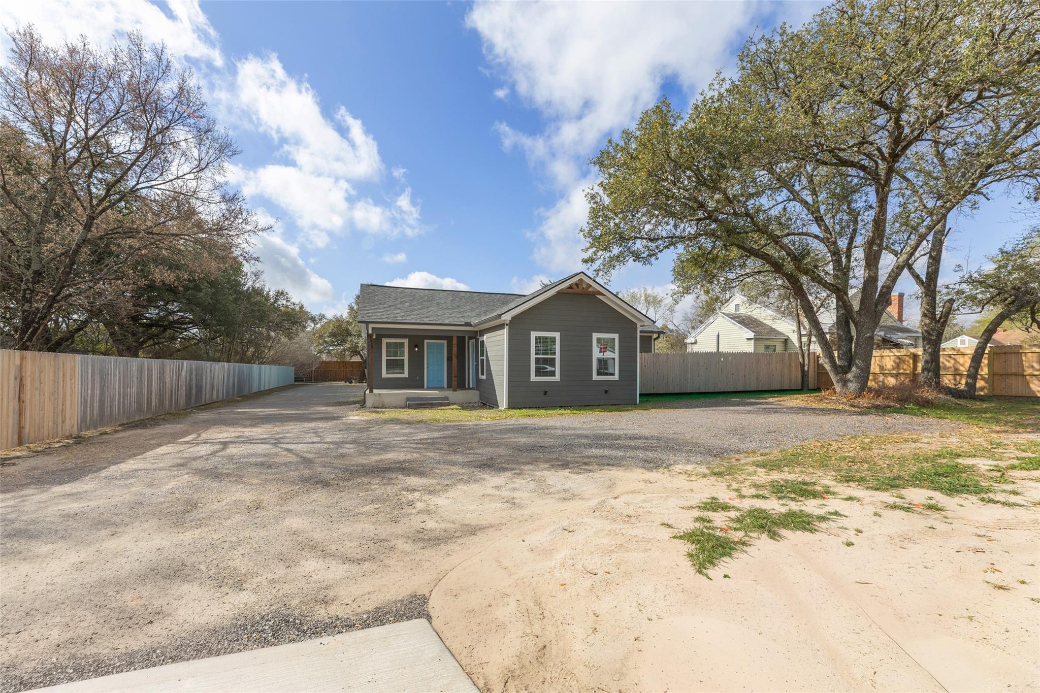 1557 E East William J Bryan Parkway — photo