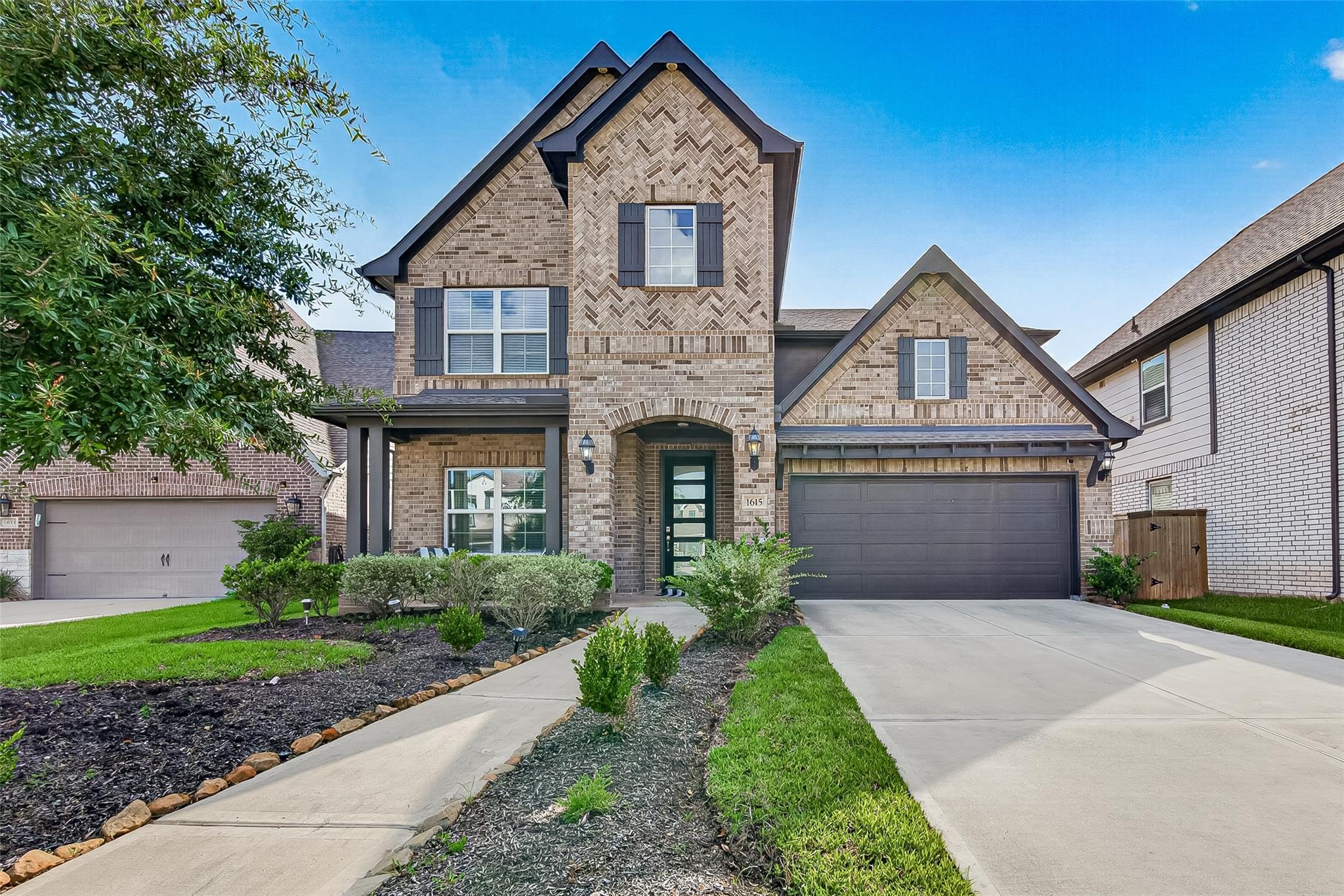 1615 Rosedale Drive — photo