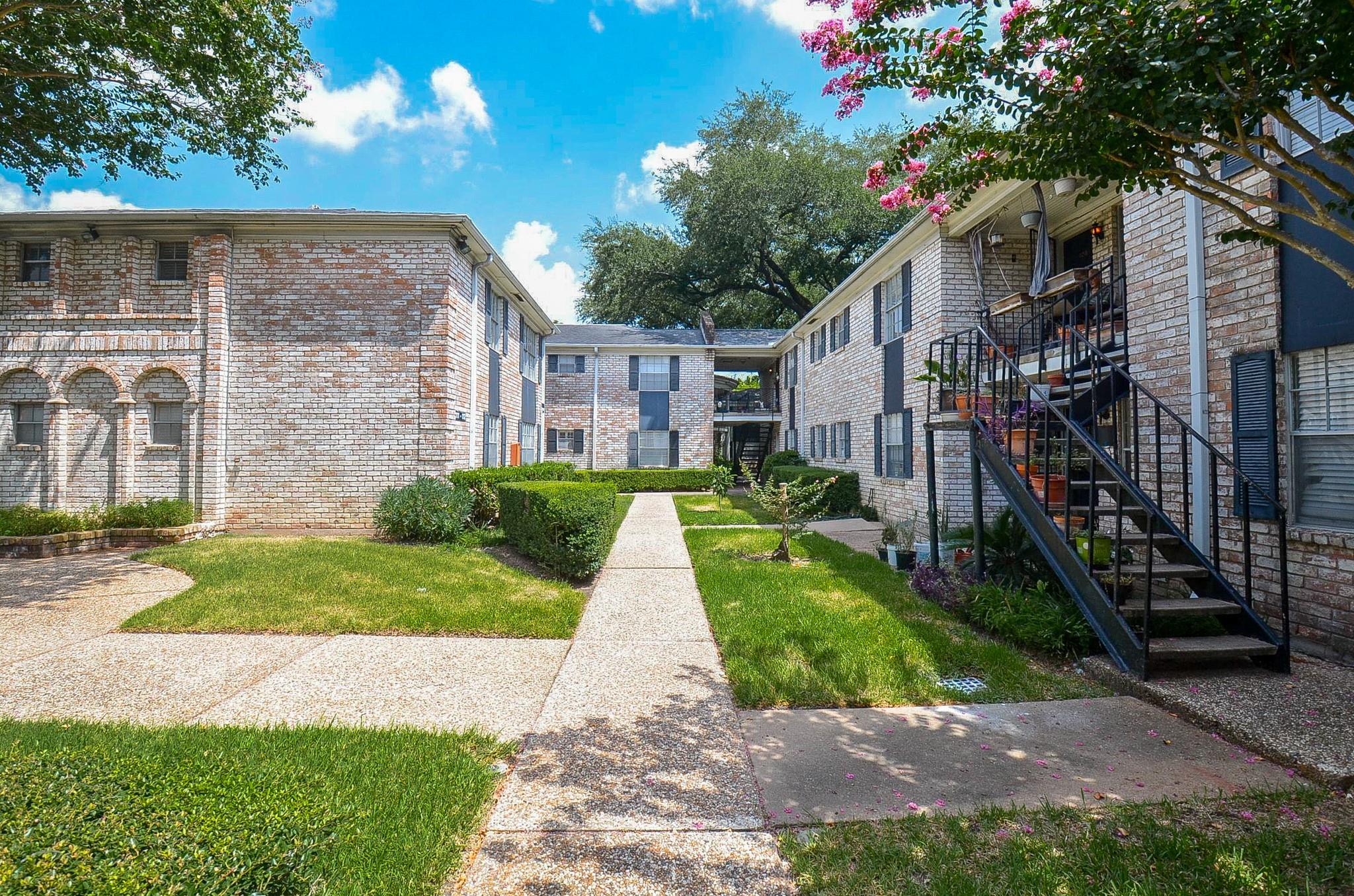 7900 Westheimer Road #105 — photo
