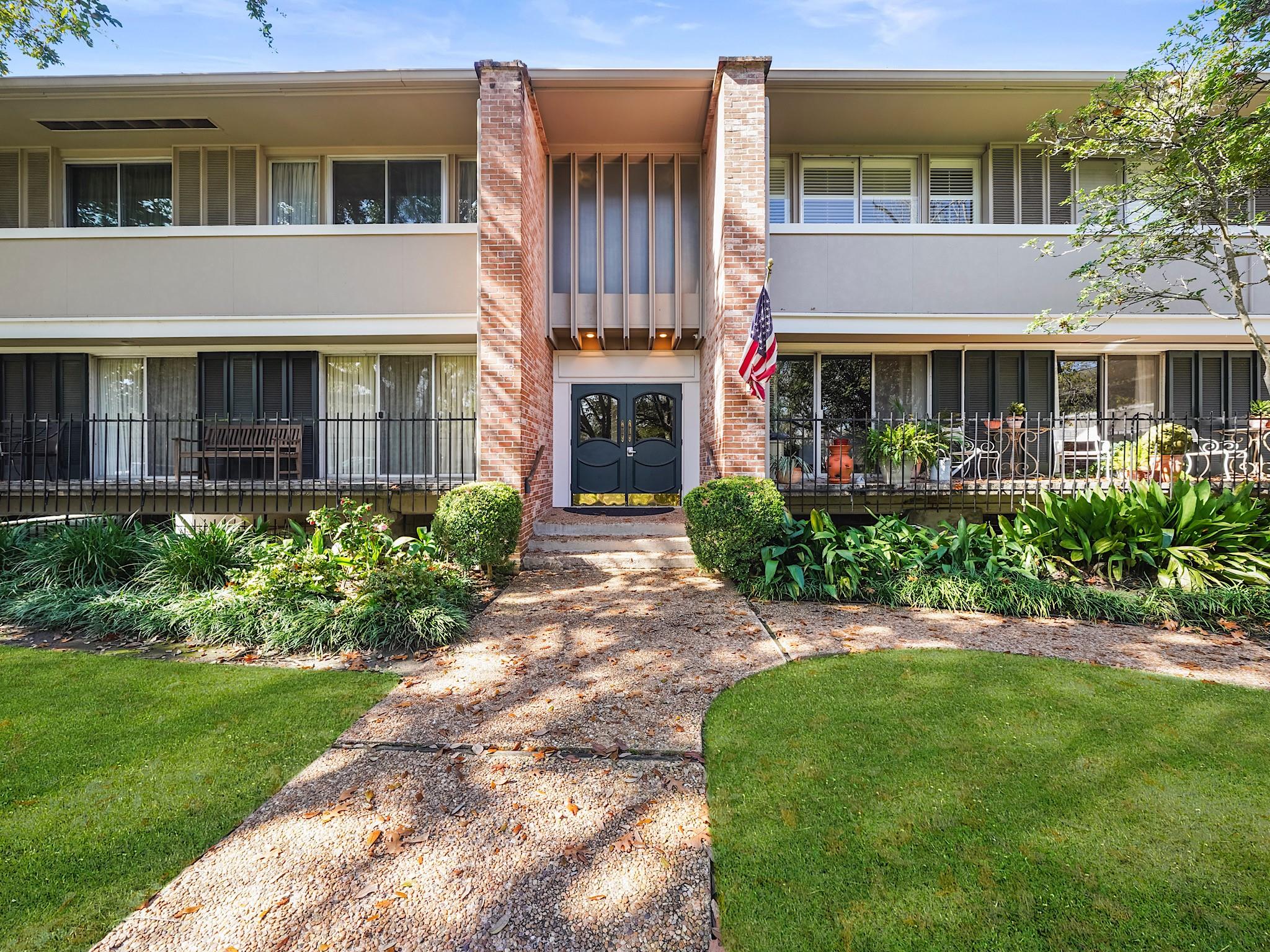 656 S Ripple Creek Drive #656 — photo