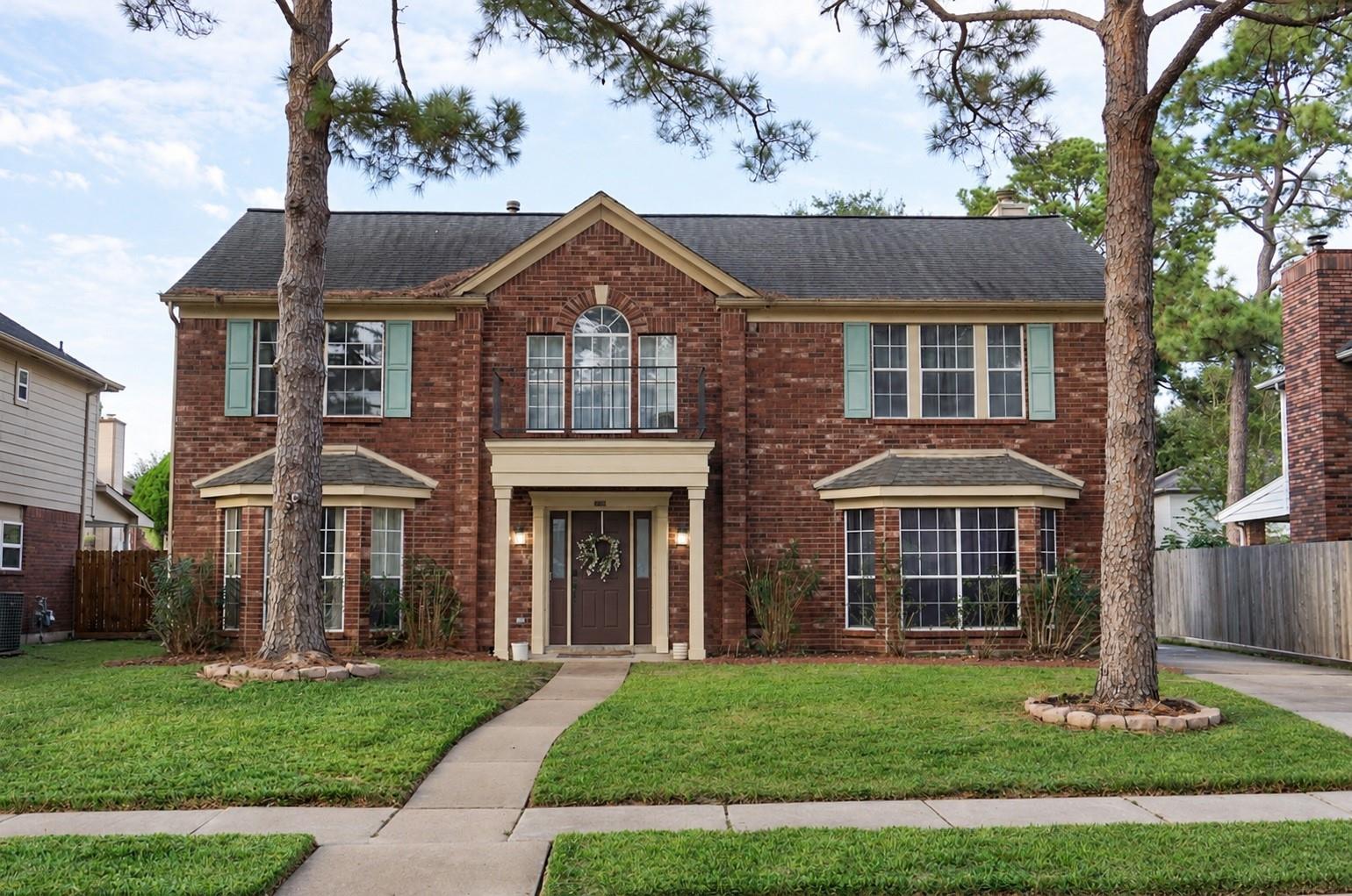 16910 Poplar Hill Street — photo