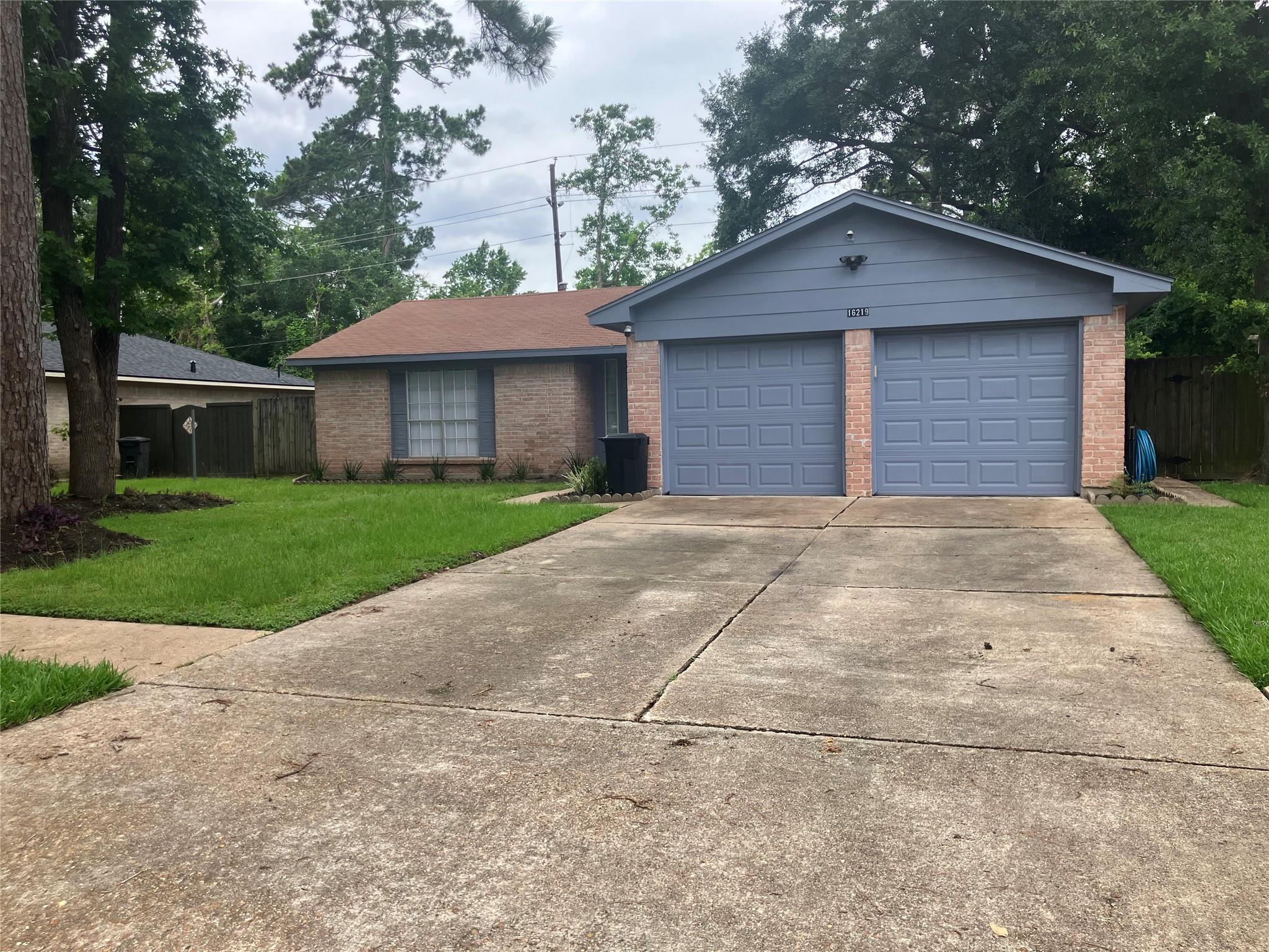 16219 Timber Valley Drive — photo
