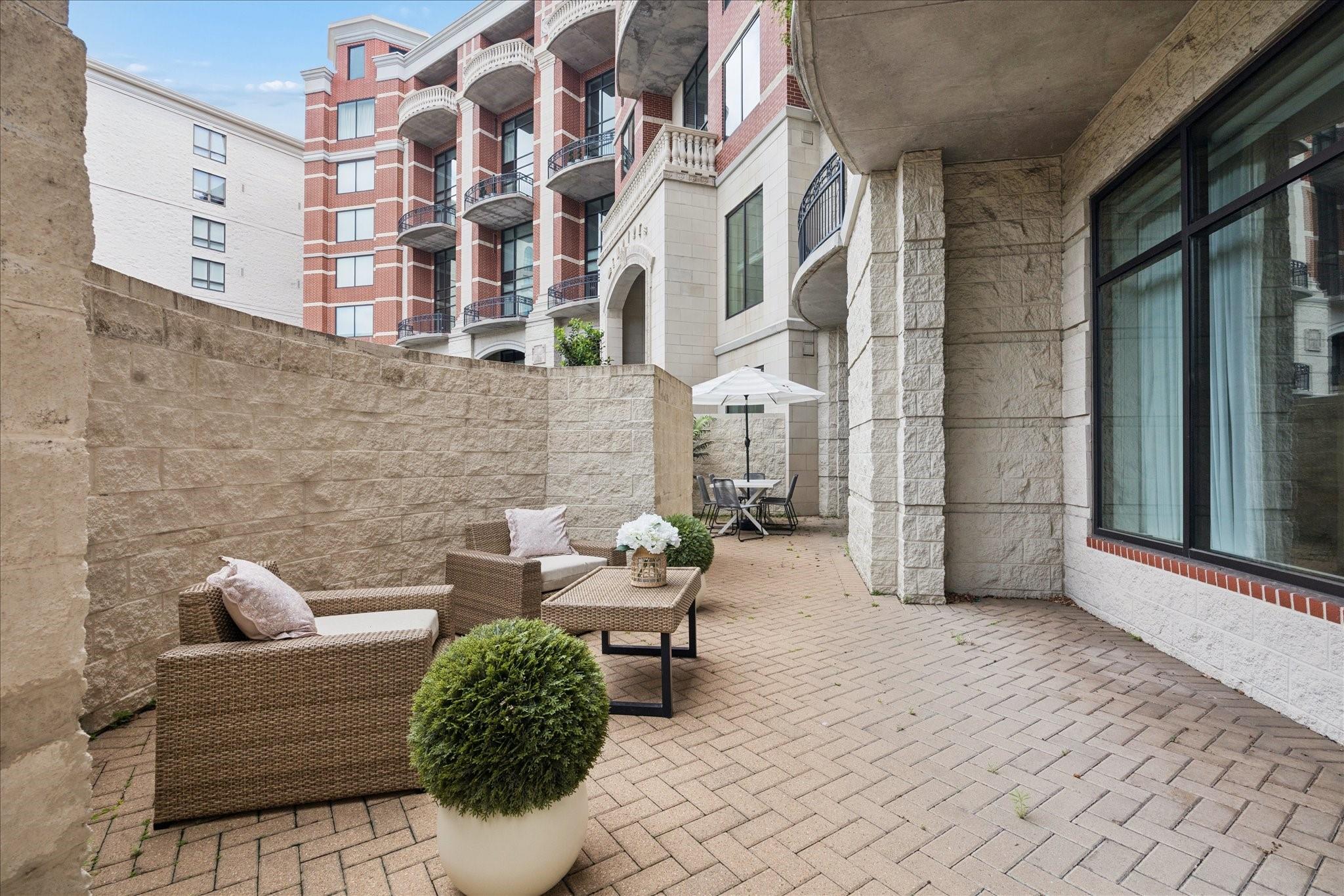 5005 Hidalgo Street #210 — photo