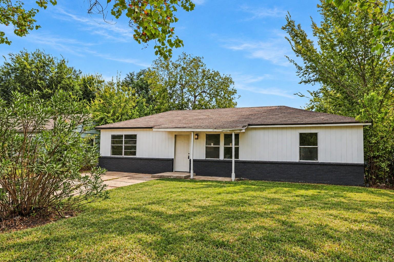 10509 Cathedral Drive — photo