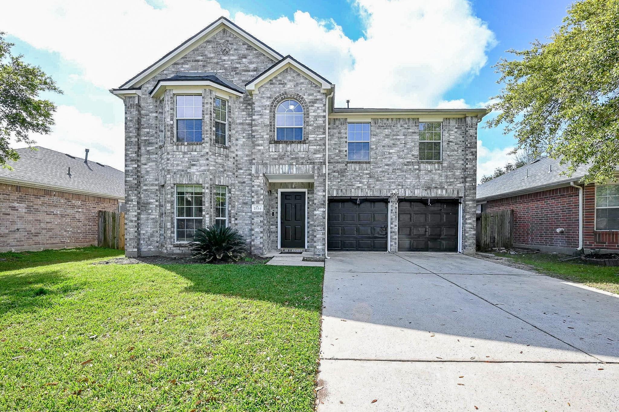 2534 Halstead Drive — photo