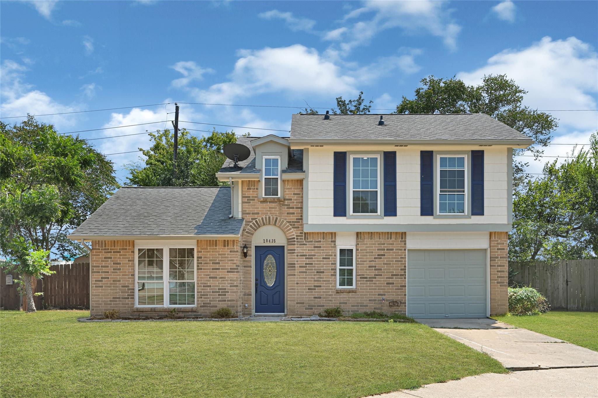 20435 Blue Juniper Drive — photo