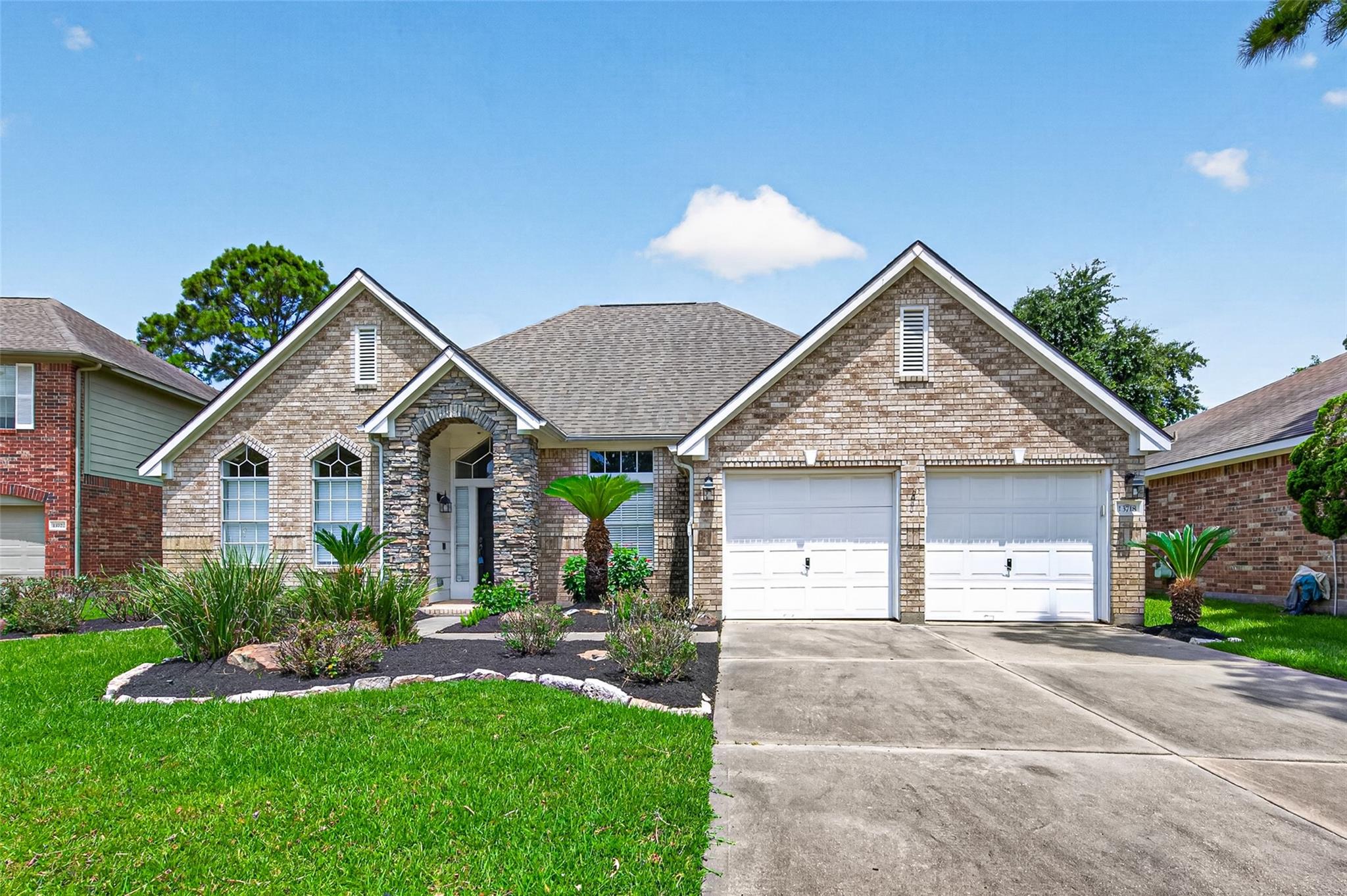 13718 Clareton Lane — photo