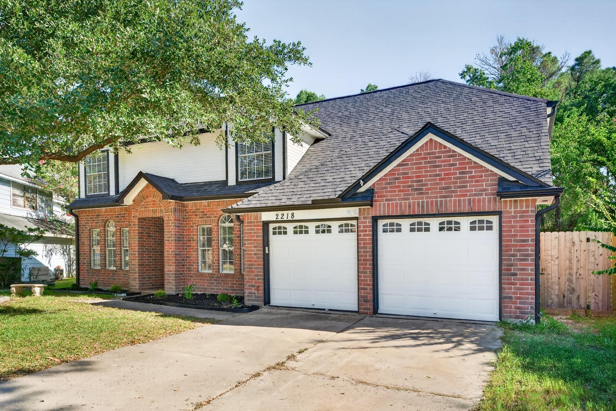 2218 Pincher Creek Drive — photo