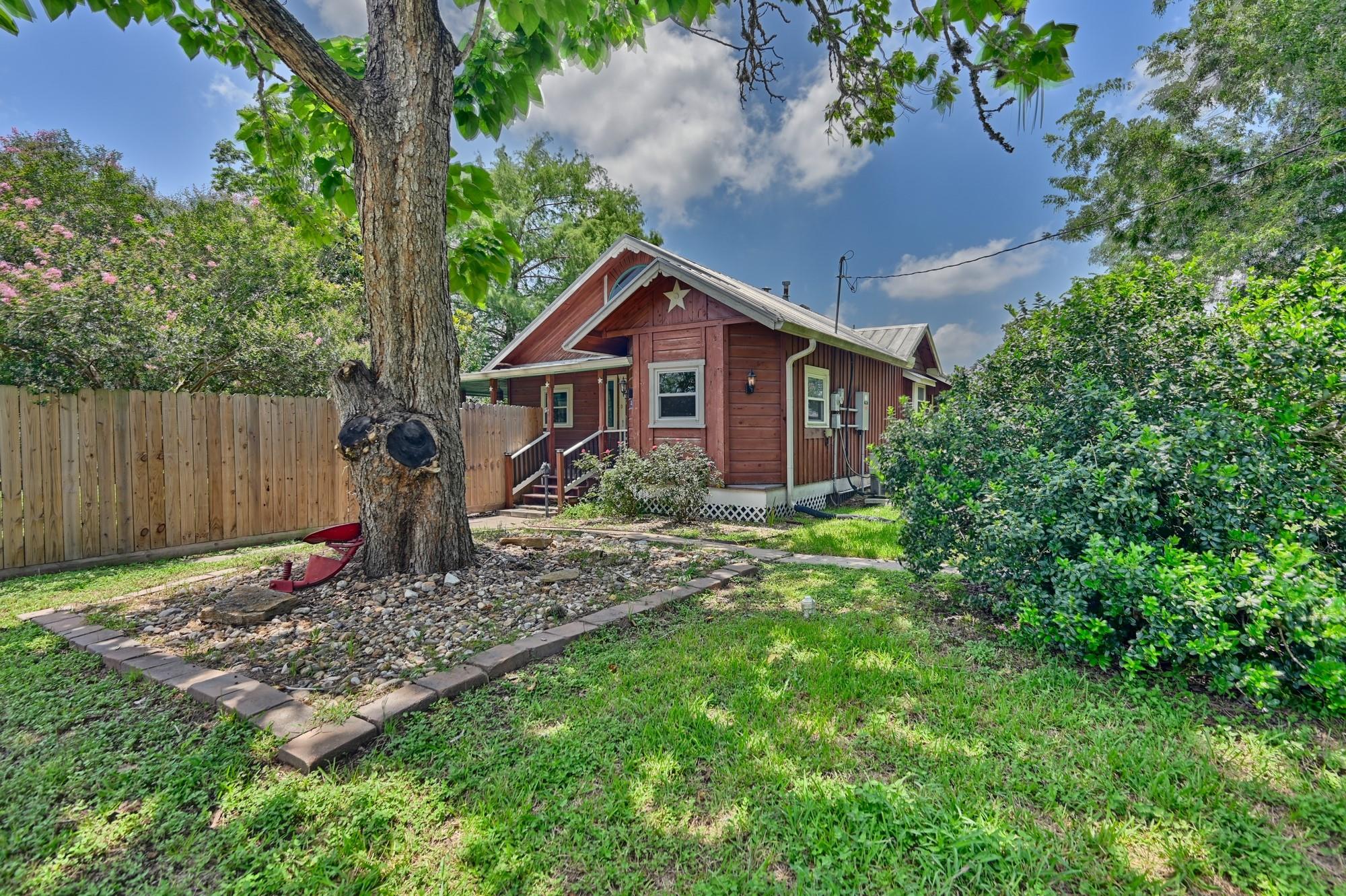 333 Walnut Street — photo
