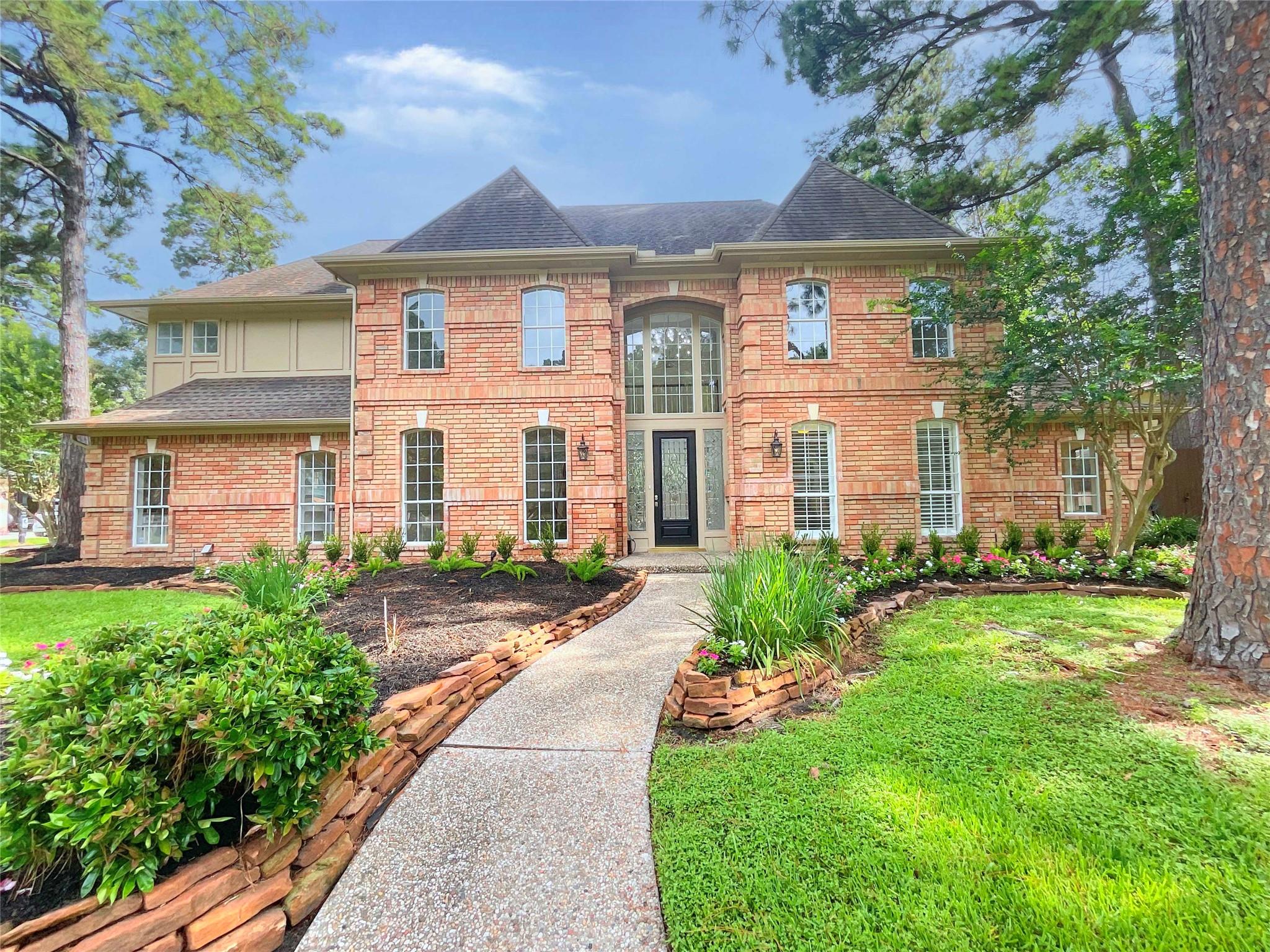 1810 Seven Maples Drive — photo