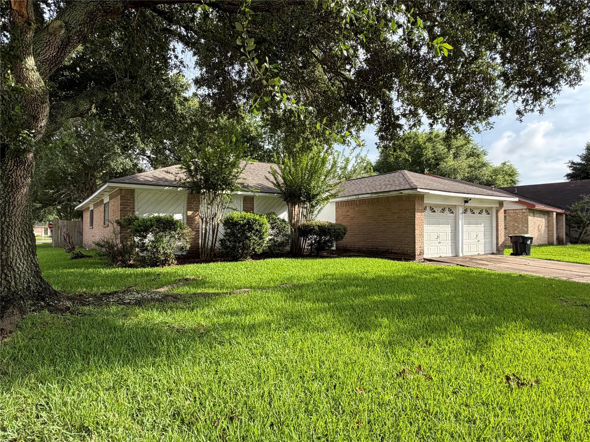 1803 Ripple Creek Drive — photo