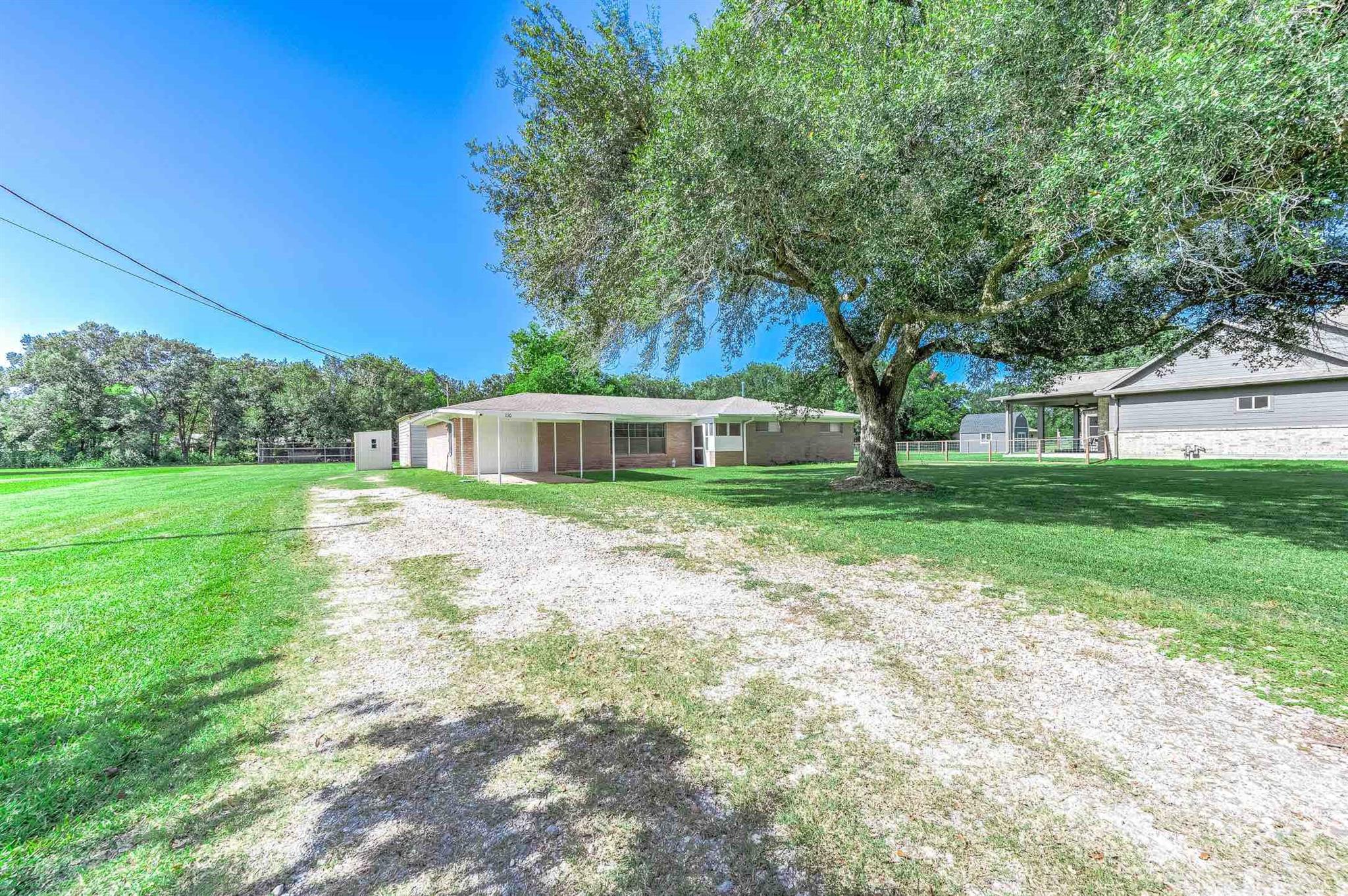 110 Mustang Drive — photo