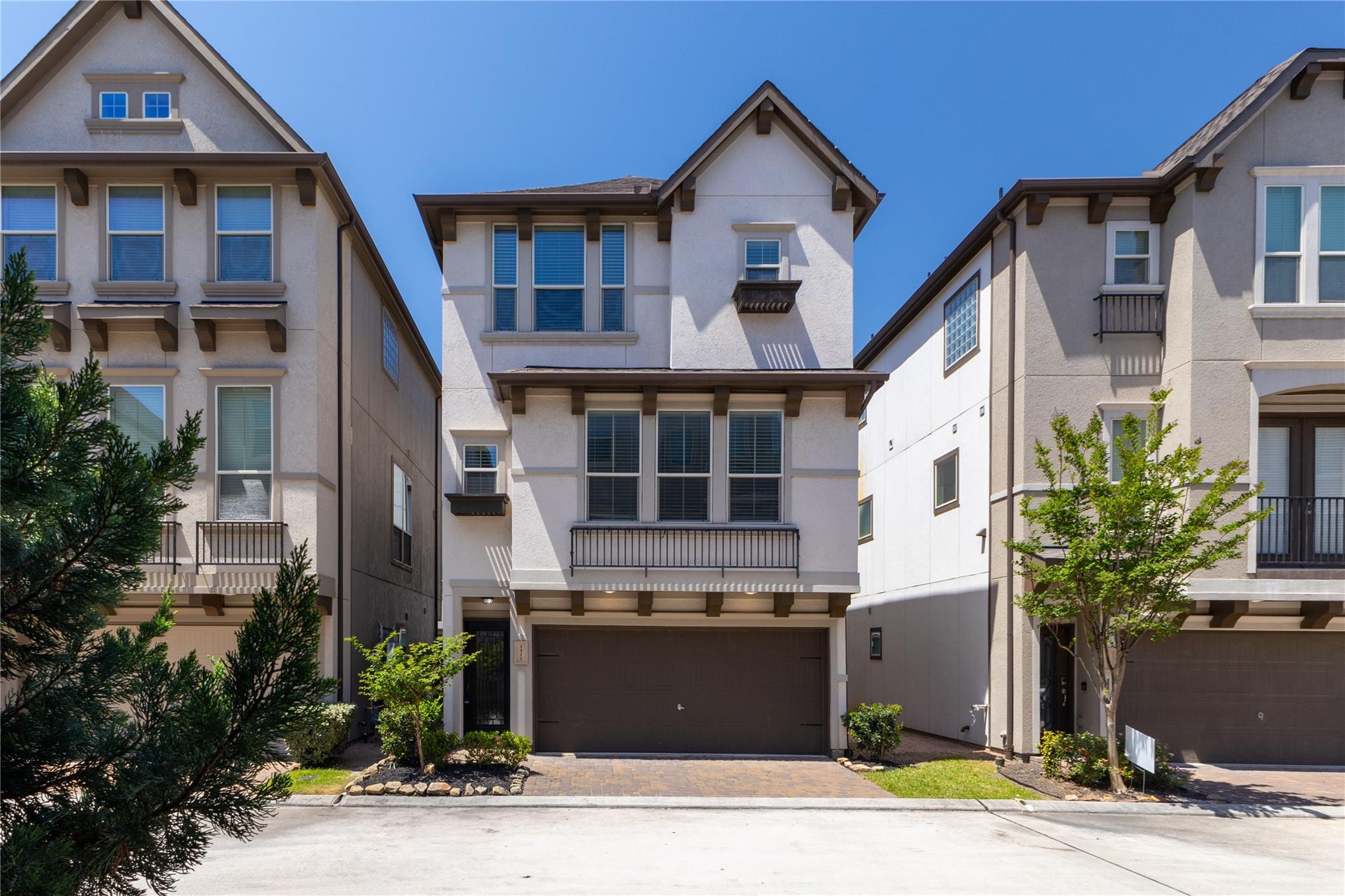 1511 Peyton Oaks Place — photo