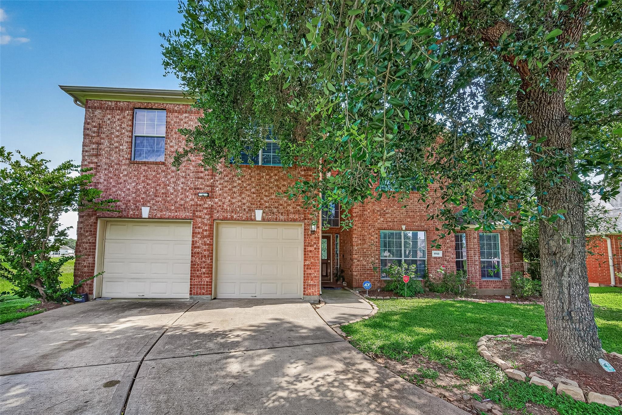 5910 Coral Petal Lane — photo