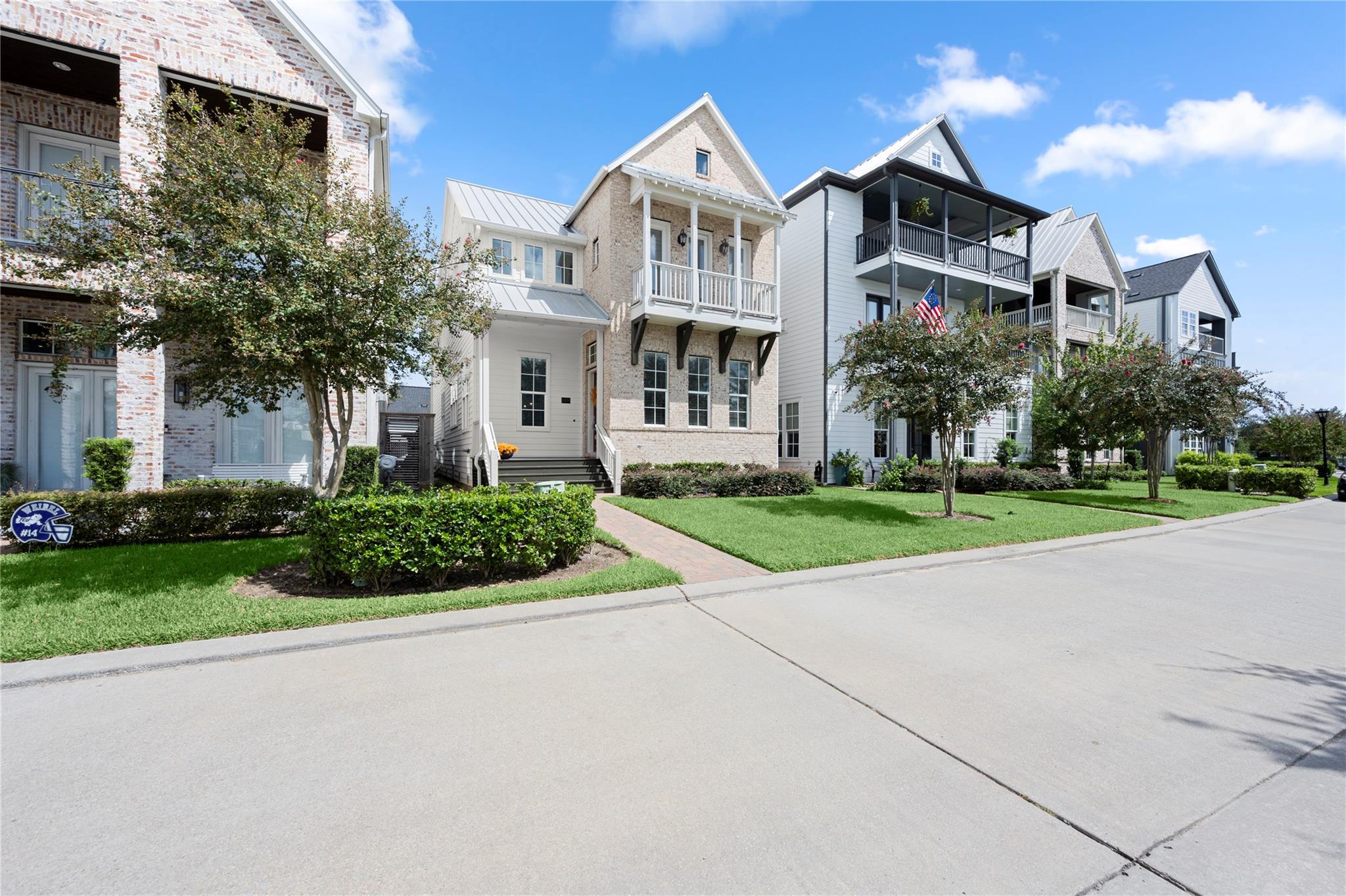 2424 Lake Kolbe Lane — photo