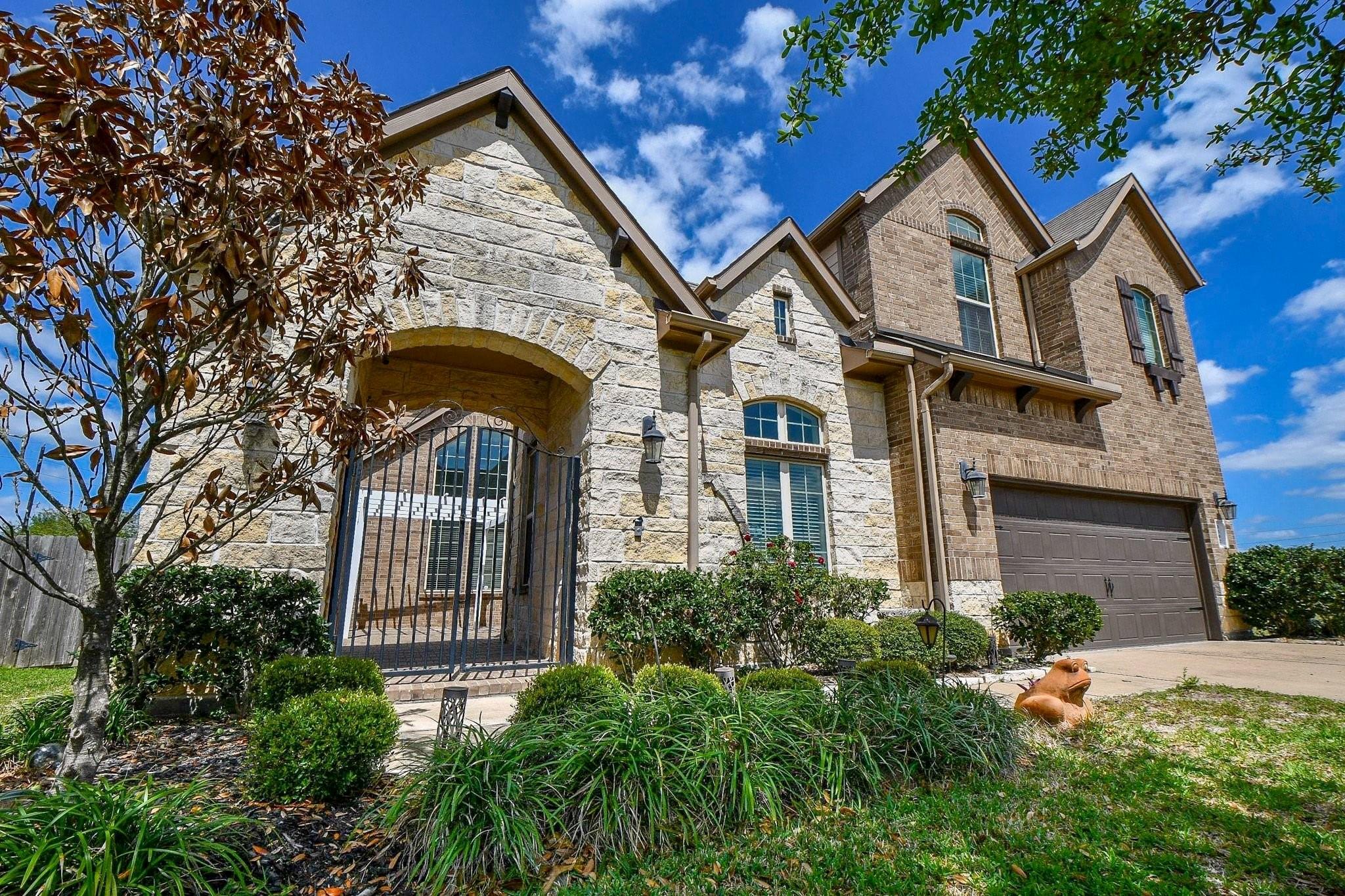 3302 Brampton Island Drive — photo