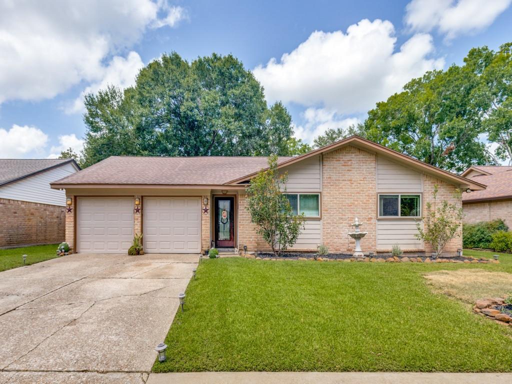 1615 Pecan Hollow Street — photo