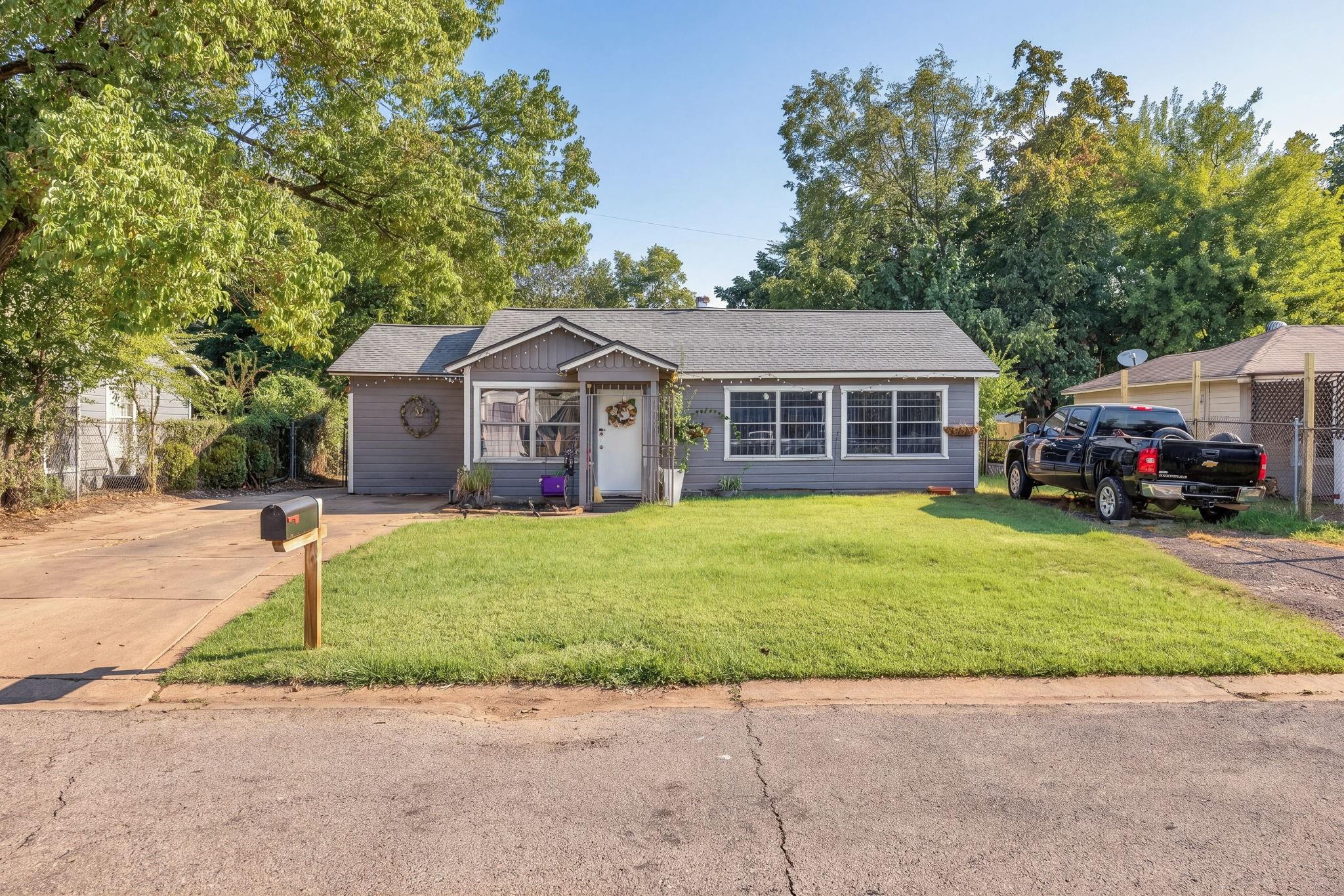 3031 Durwood Street — photo