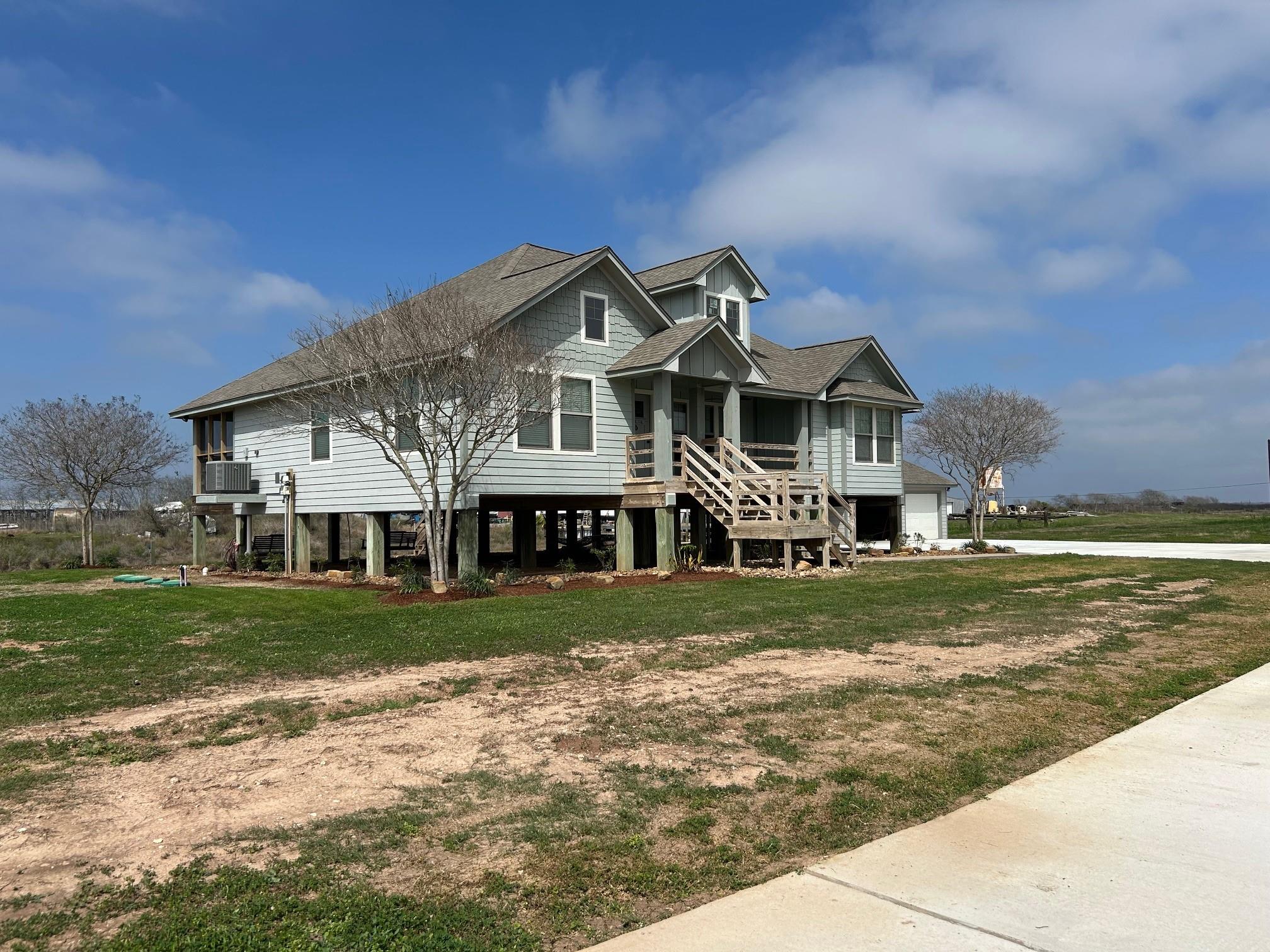 818 County Road 792 — photo