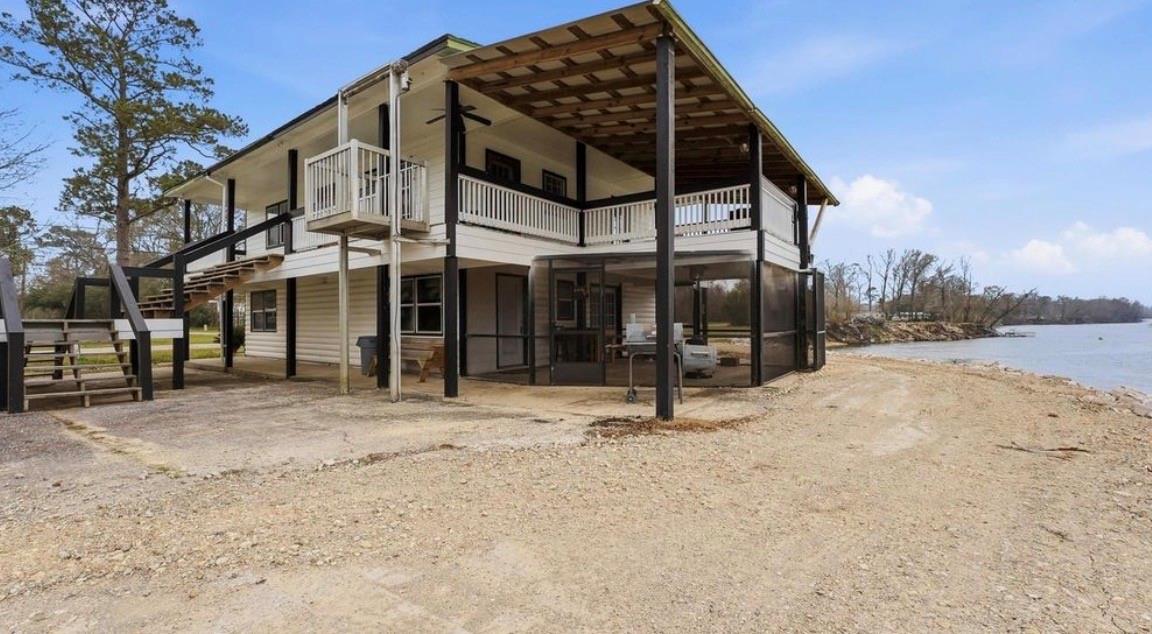 370 County Road 1333 — photo