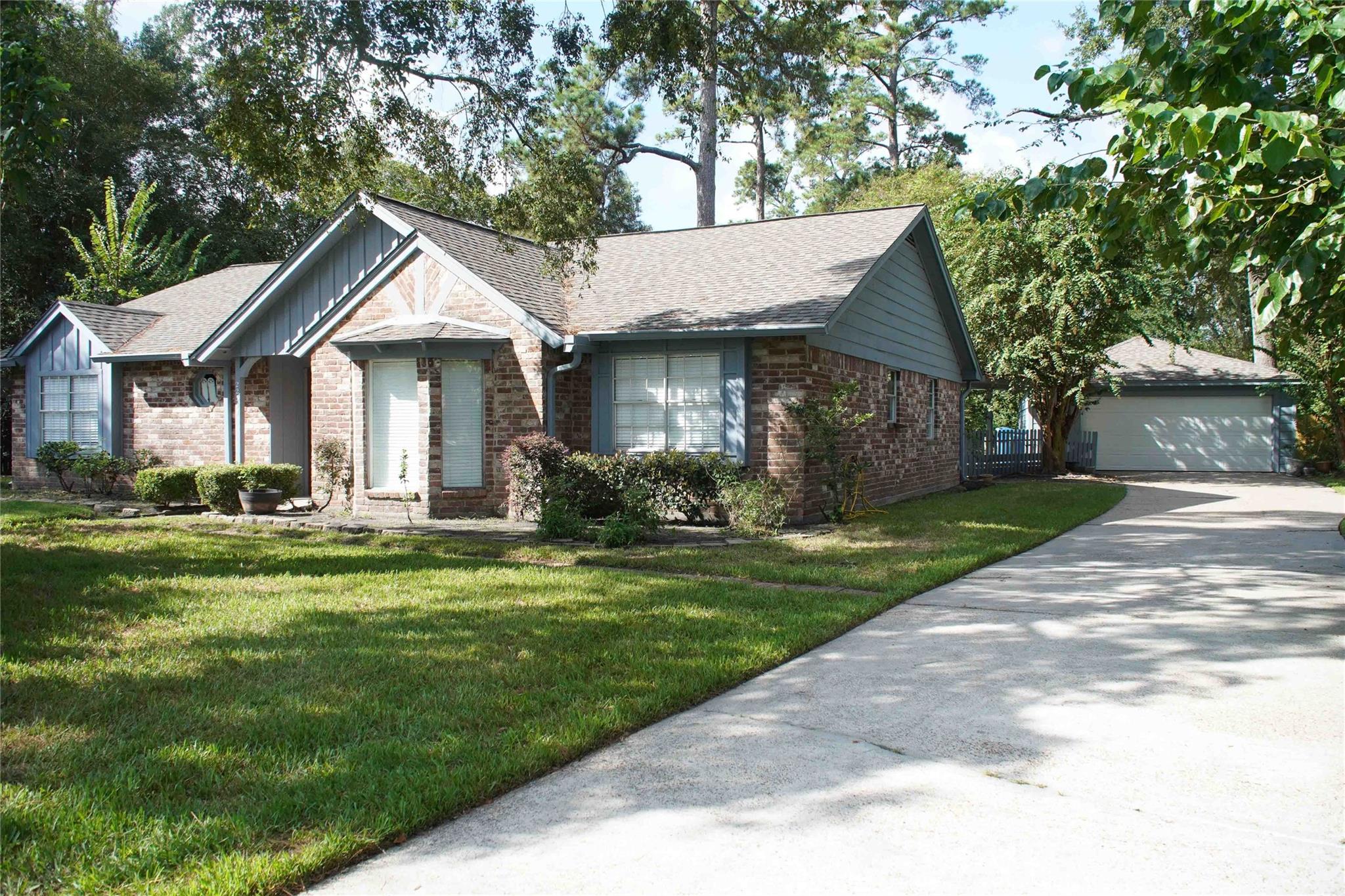 22311 Greenbrook Drive — photo