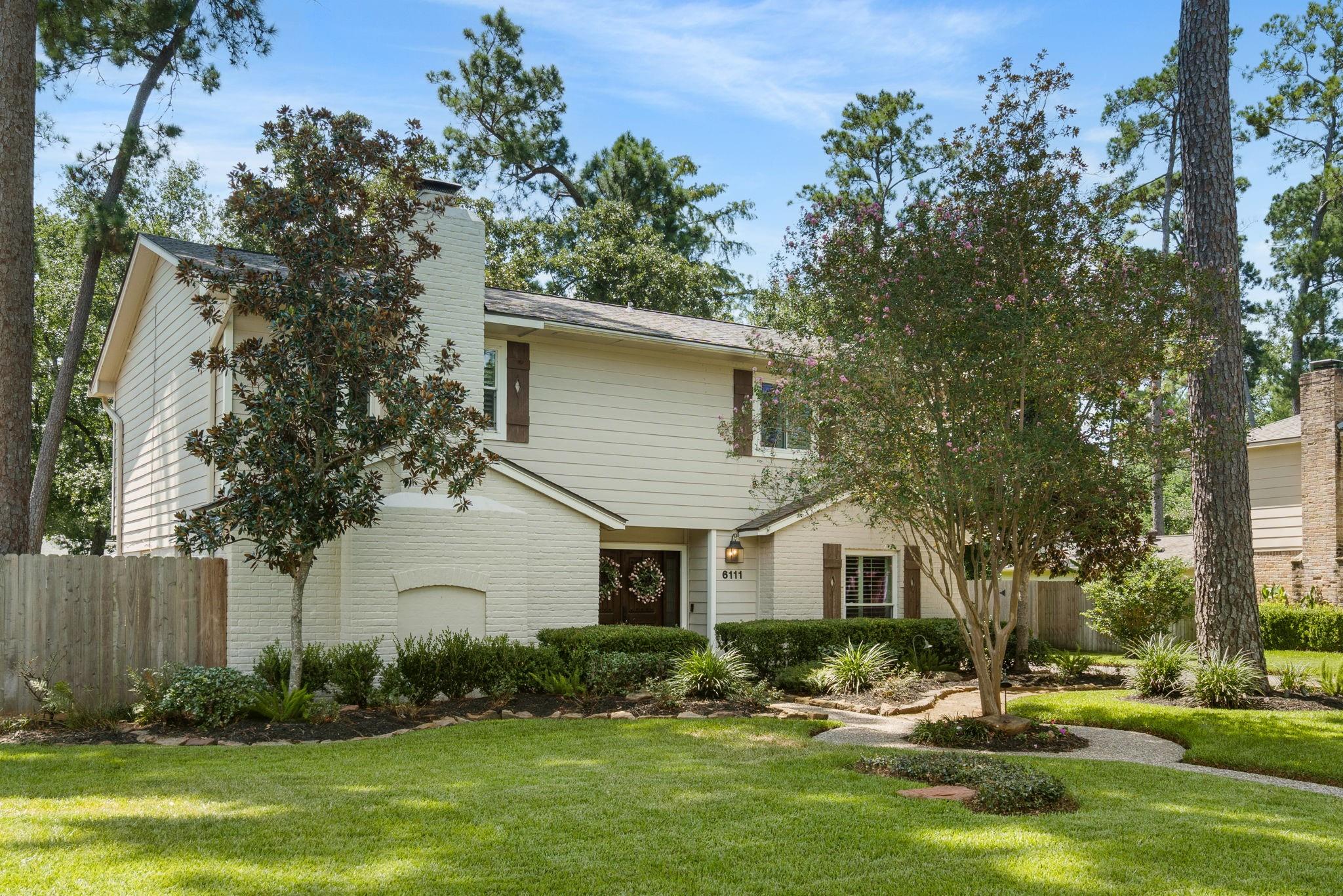 6111 Hickorycrest Drive — photo