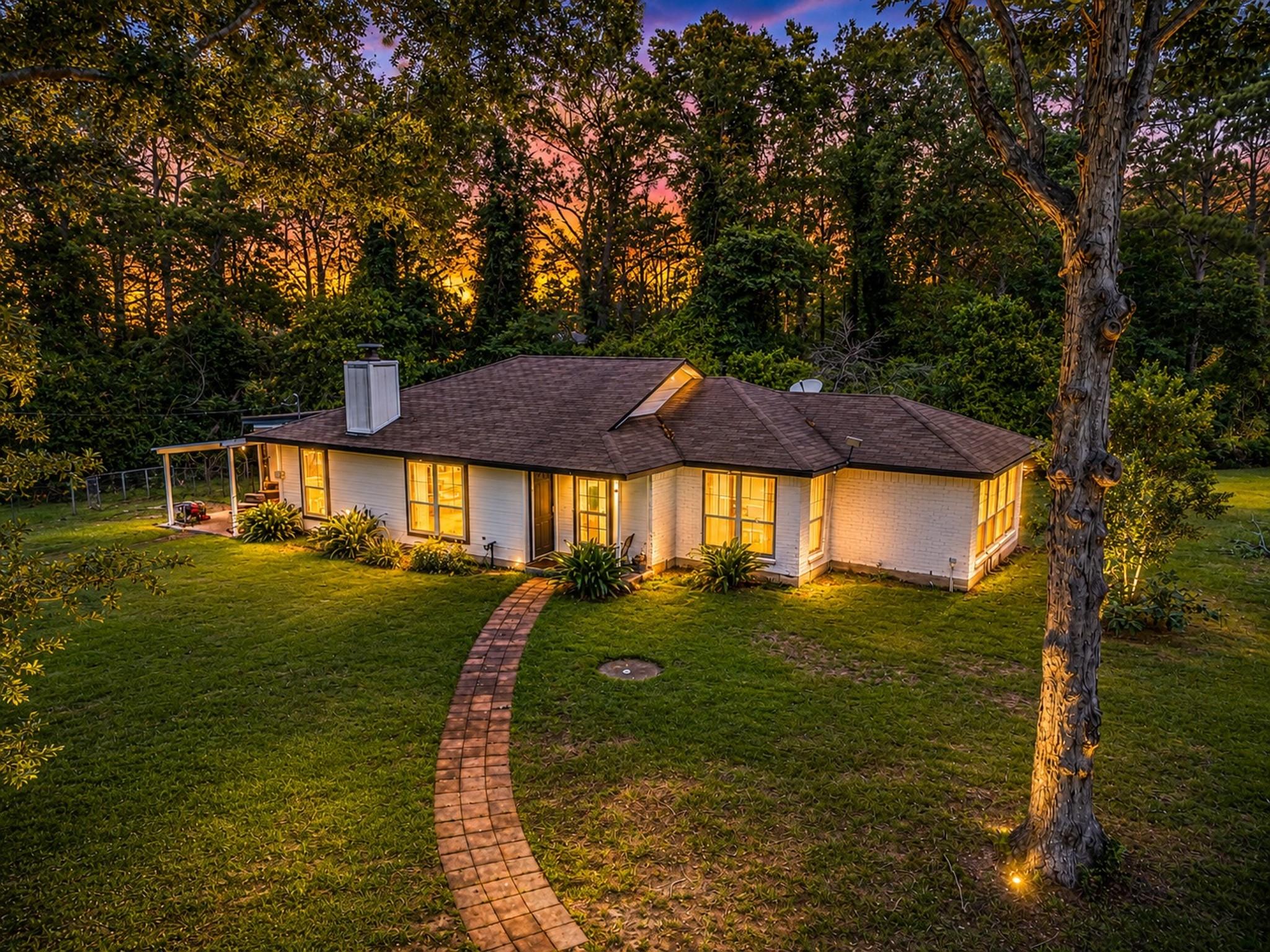 7477 Hidden Acres Drive — photo