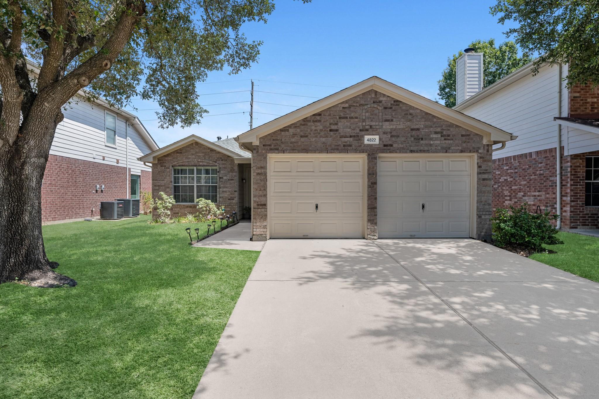 4822 Monarch Glen Lane — photo