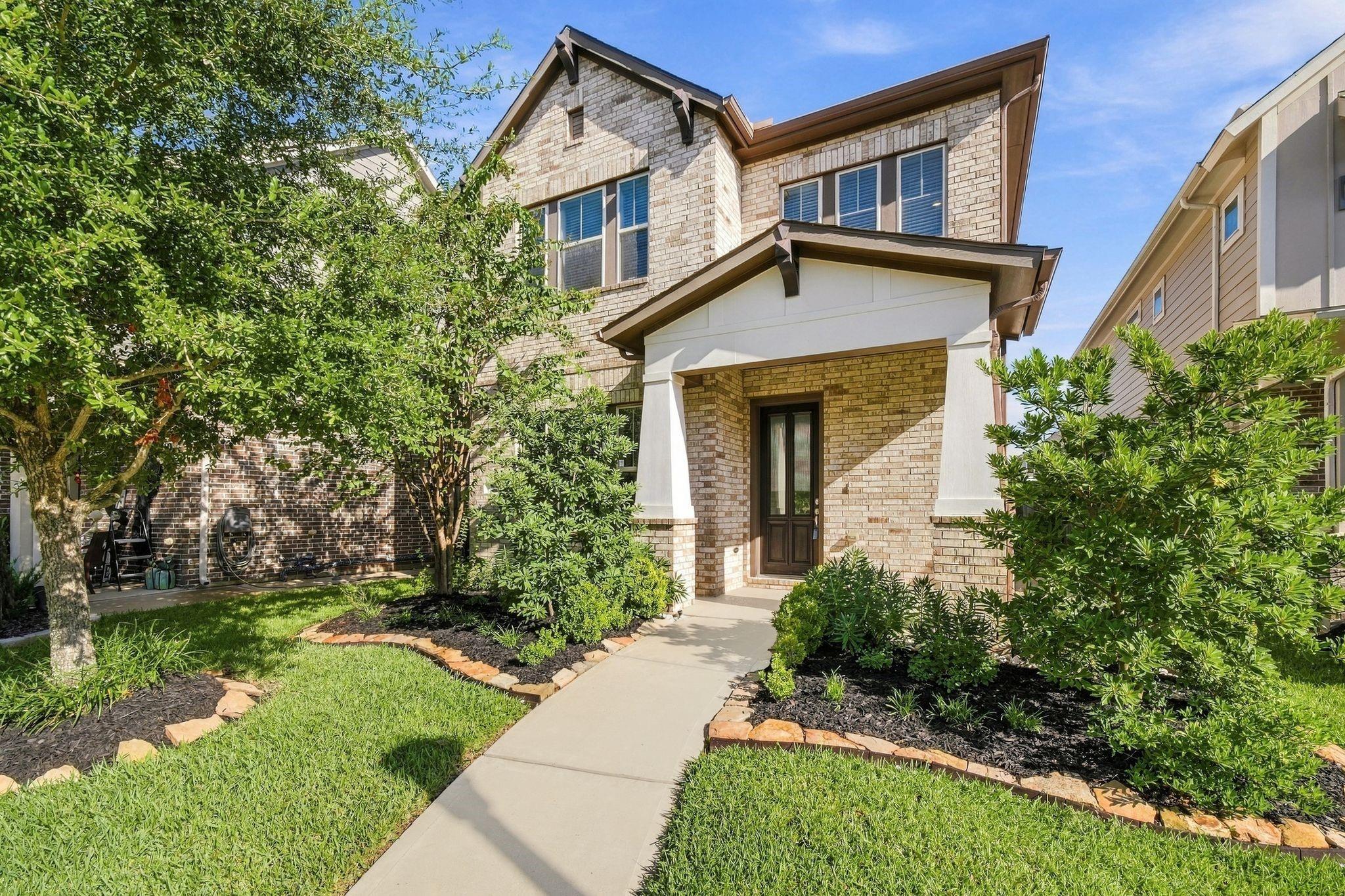 27022 Brighton Valley Way SW — photo