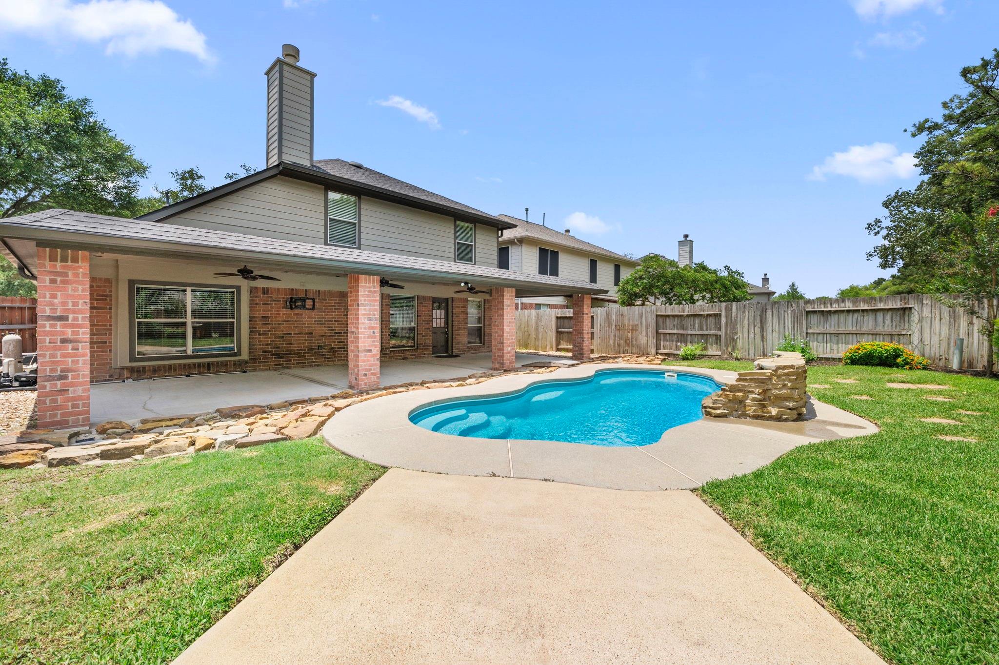21518 Oak Arbor Way — photo