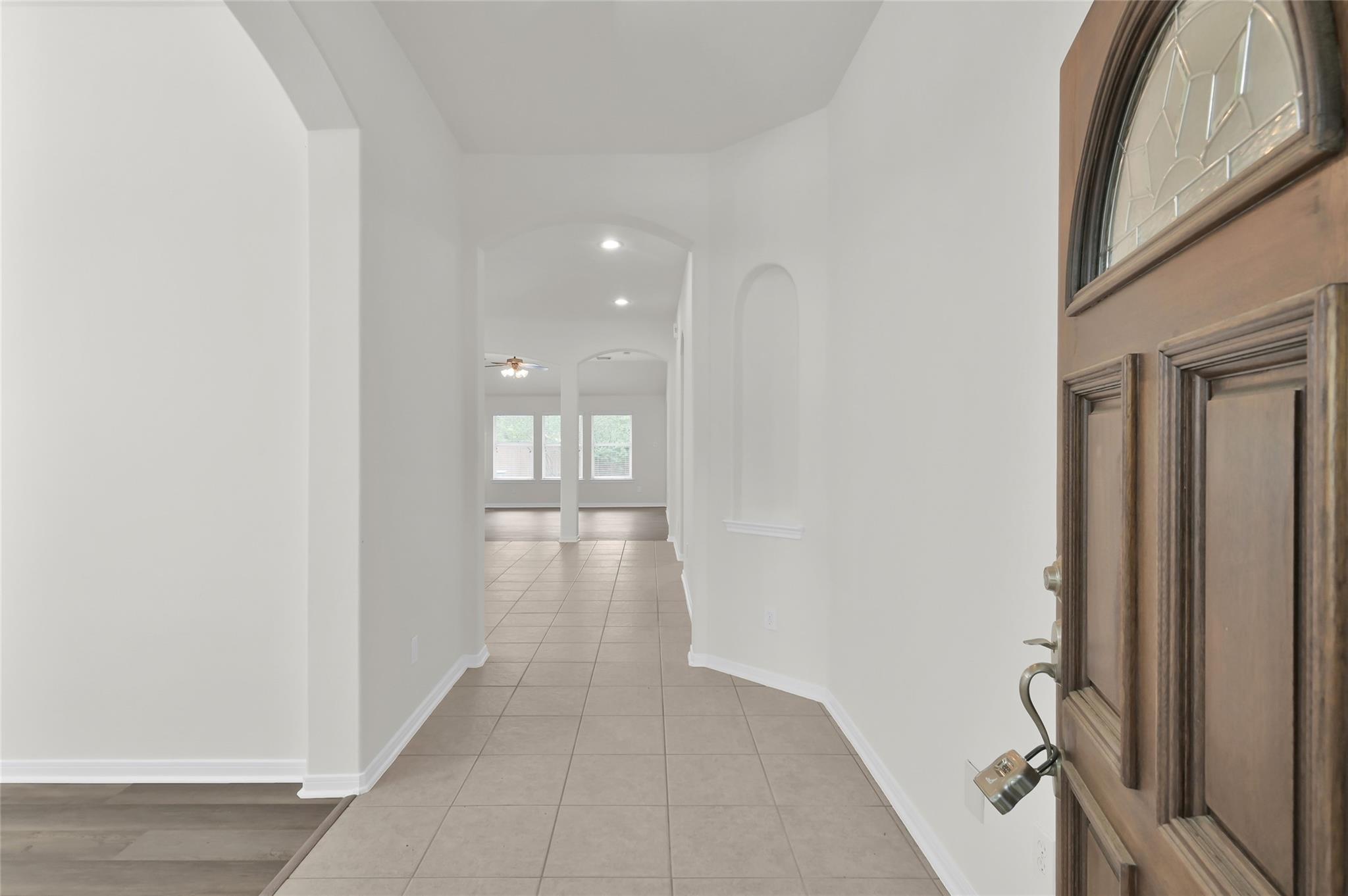 10 Barker Ridge Court, Spring, TX 77382 — photo 3